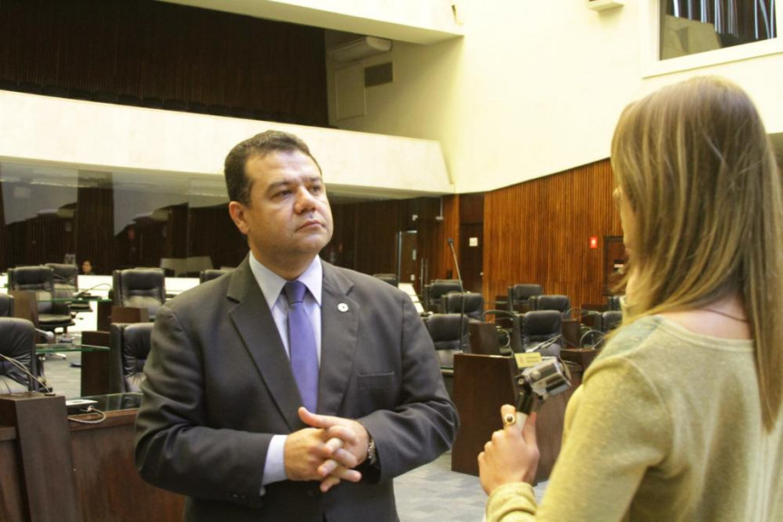 Programa "3 Minutos com o Deputado" com o deputado Pastor Edson Praczyk (PRB).