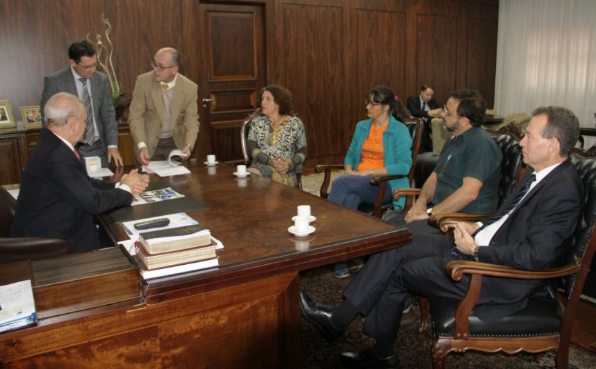 Presidente da Alep Ademar Traiano (PSDB) cobra APP