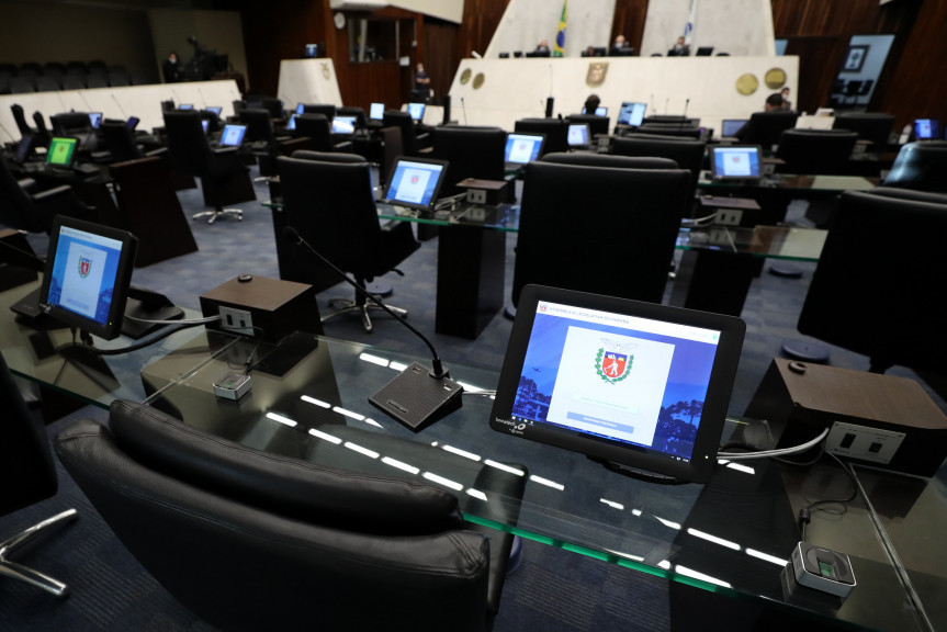 Paraná tem 322 municípios em estado de calamidade pública.