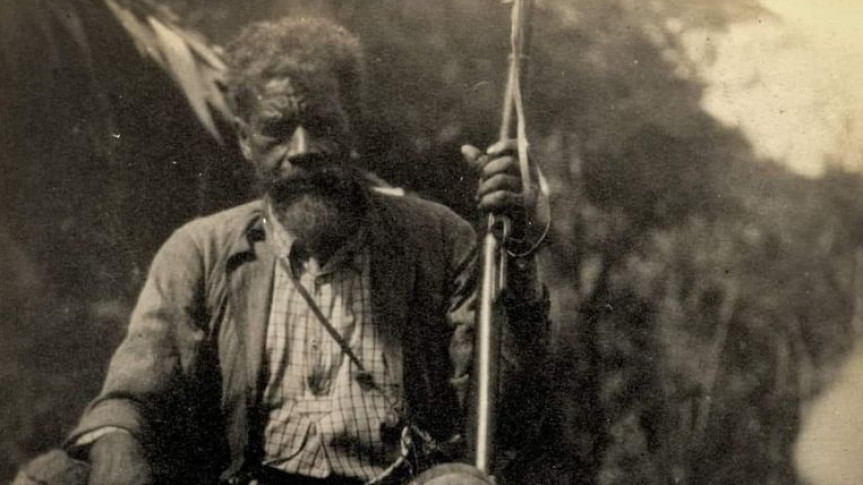O nome da campanha é uma homenagem a Serafim Teixeira Machado, tropeiro nascido em 1859, em um Brasil ainda marcado pelo regime escravocrata.