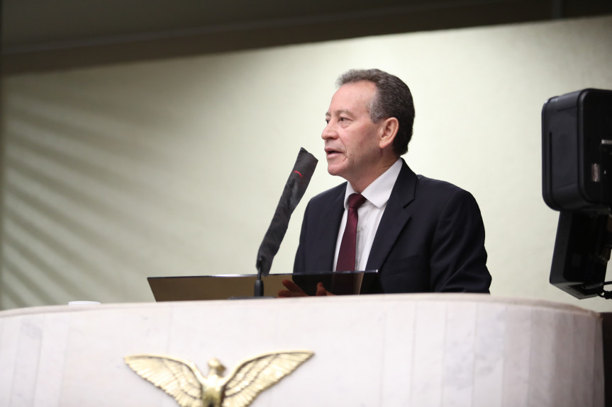 Deputado Professor Lemos (PT), líder da Oposição na Assembleia Legislativa do Paraná.