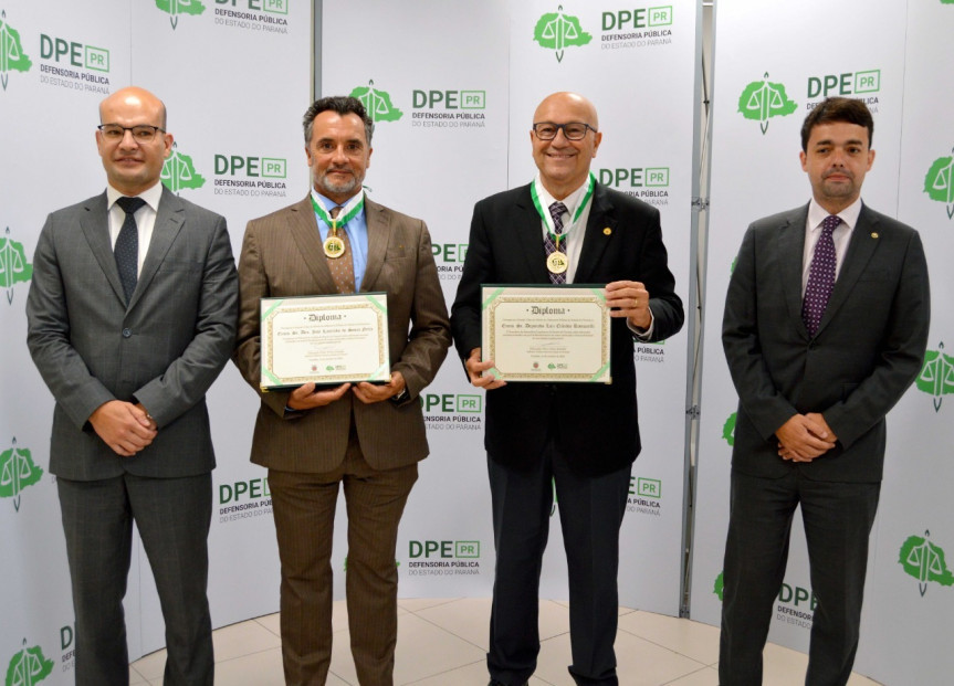 Primeiro secretário da Assembleia, deputado Romanelli é homenageado pela Defensoria Pública do Paraná.