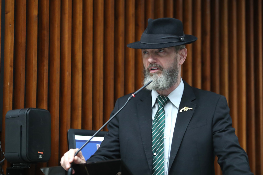 Deputado Tito Barichello (União).