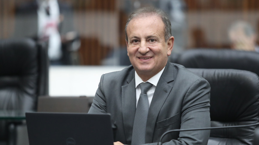 Deputado Moacyr Fadel (PSD) celebra investimentos nos municípios e projeta 2026 como um ano de oportunidades