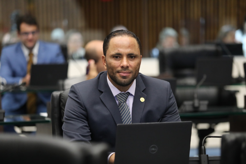 Para o deputado Do Carmo, a educação inclusiva é mais do que uma tendência, é uma necessidade urgente.