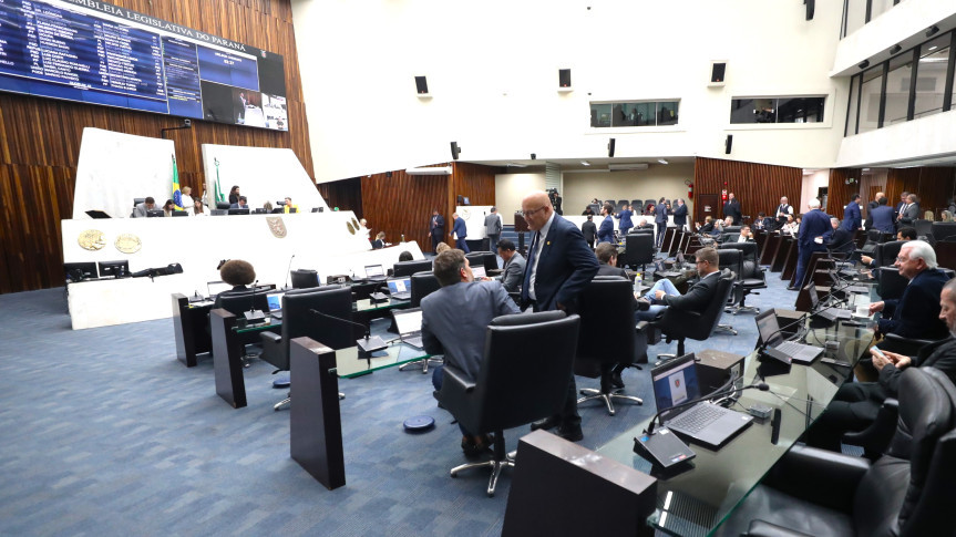 O Projeto de Lei 154/2024 foi votado em segundo turno na sessão plenária desta segunda-feira (18).