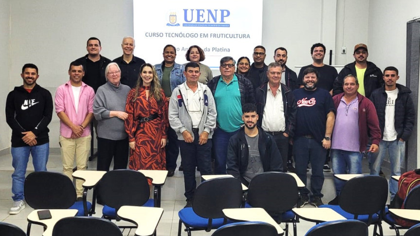 As primeiras duas turmas formadas por 31 estudantes do curso de tecnólogo em fruticultura da UENP já têm mercado de trabalho garantido na região de Santo Antônio da Platina.