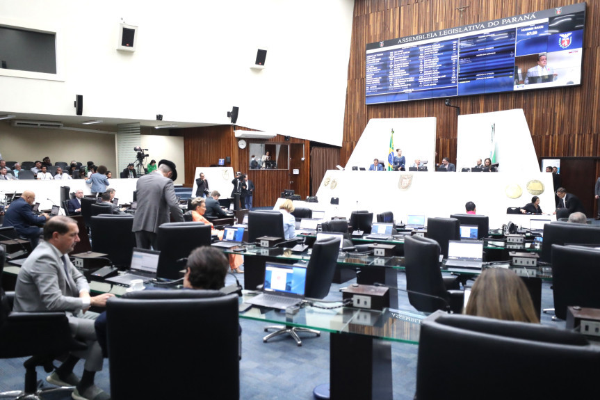 Nesta terça-feira (29) foram realizadas duas sessões plenárias.