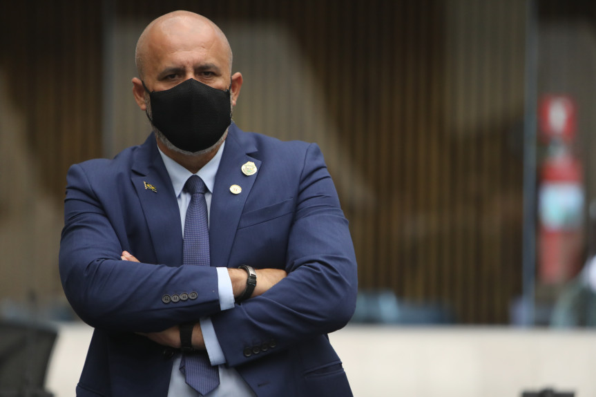 Deputado Soldado Fruet (PROS).