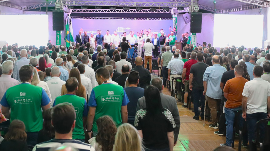 Sessão Especial ocorreu na noite desta sexta-feira (28).