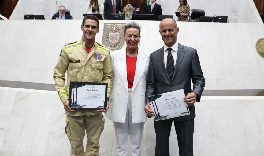 Deputada Cloara Pinheiro (PSD) homenageia (PSD) atletas londrinenses com Menção Honrosa na Assembleia Legislativa