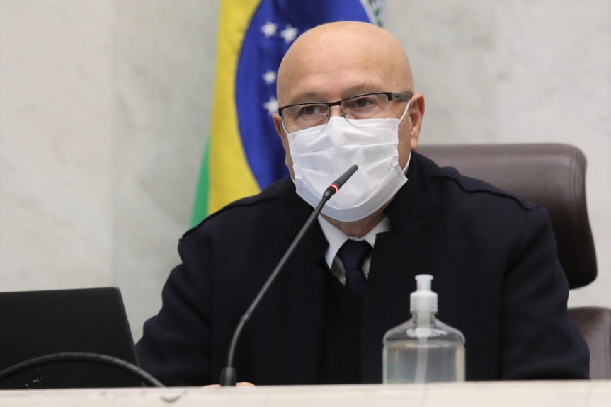 Deputado Luiz Claudio Romanelli (PSB).