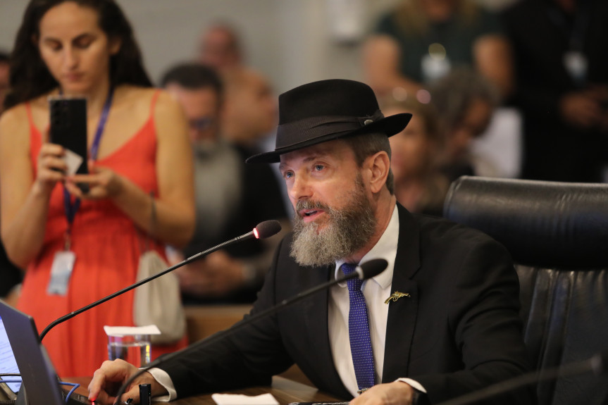 Deputado Tito Barichello (União).