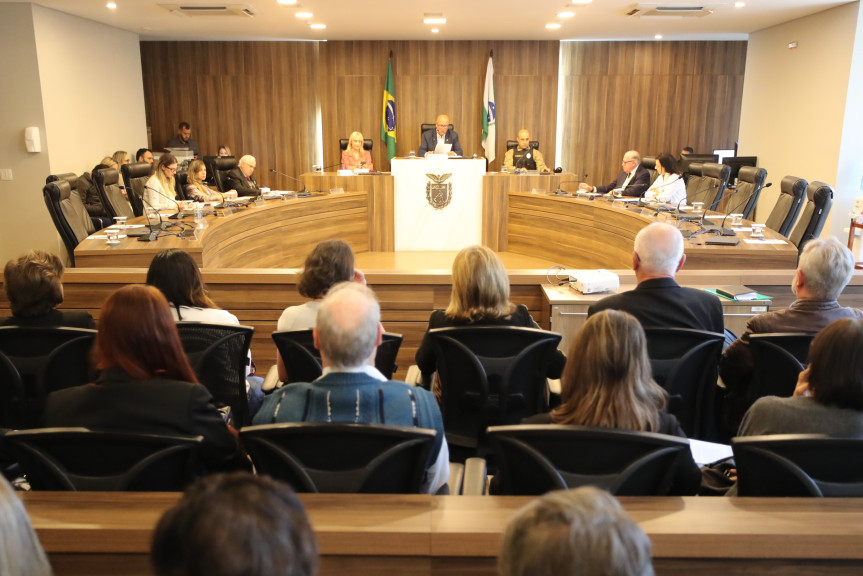 Audiência Pública ocorreu durante toda a manhã desta segunda-feira (5), no Auditório Legislativo.