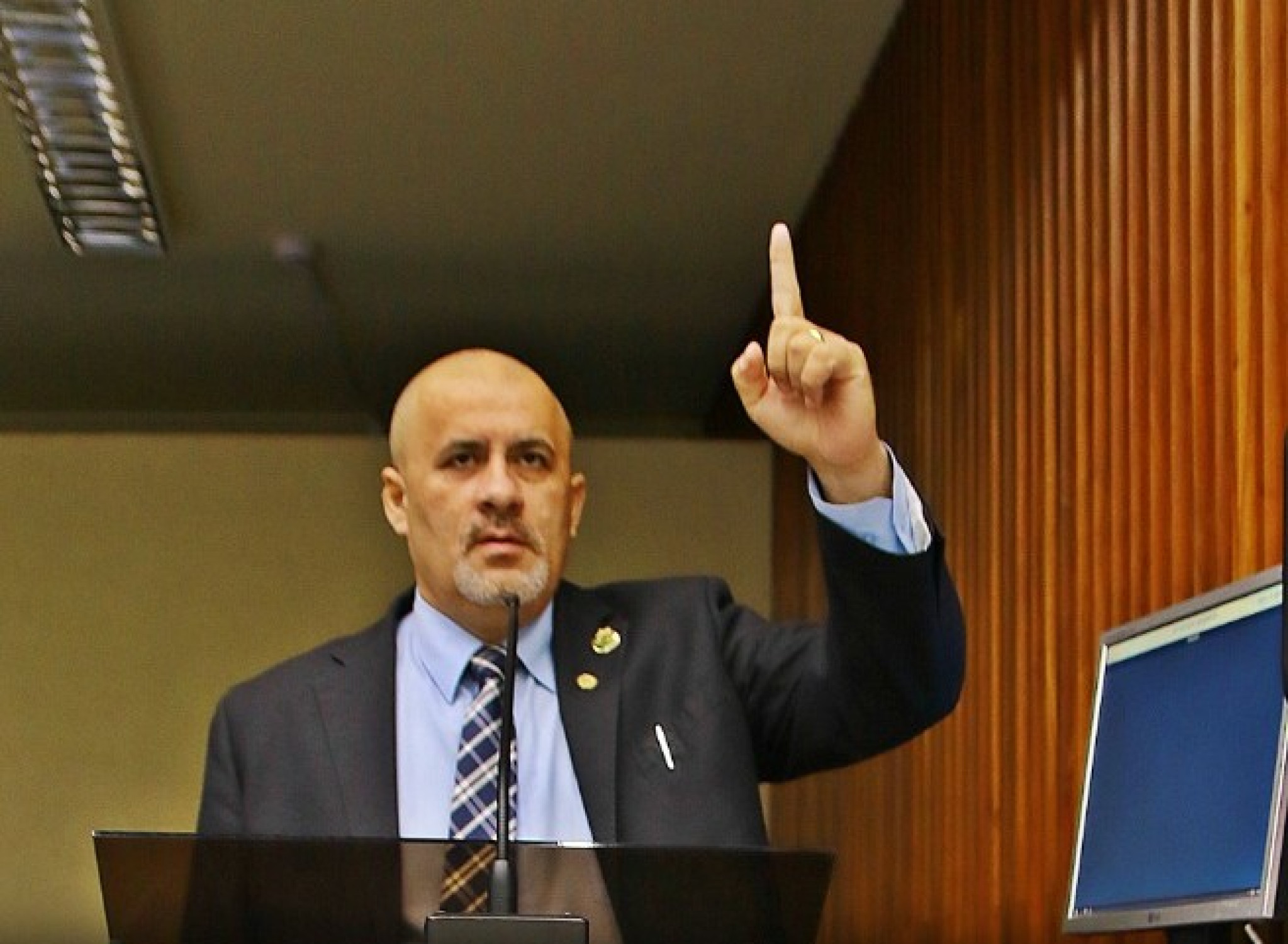 Deputado questiona PL que amplia capital do Tecpar em R$ 52 milhões