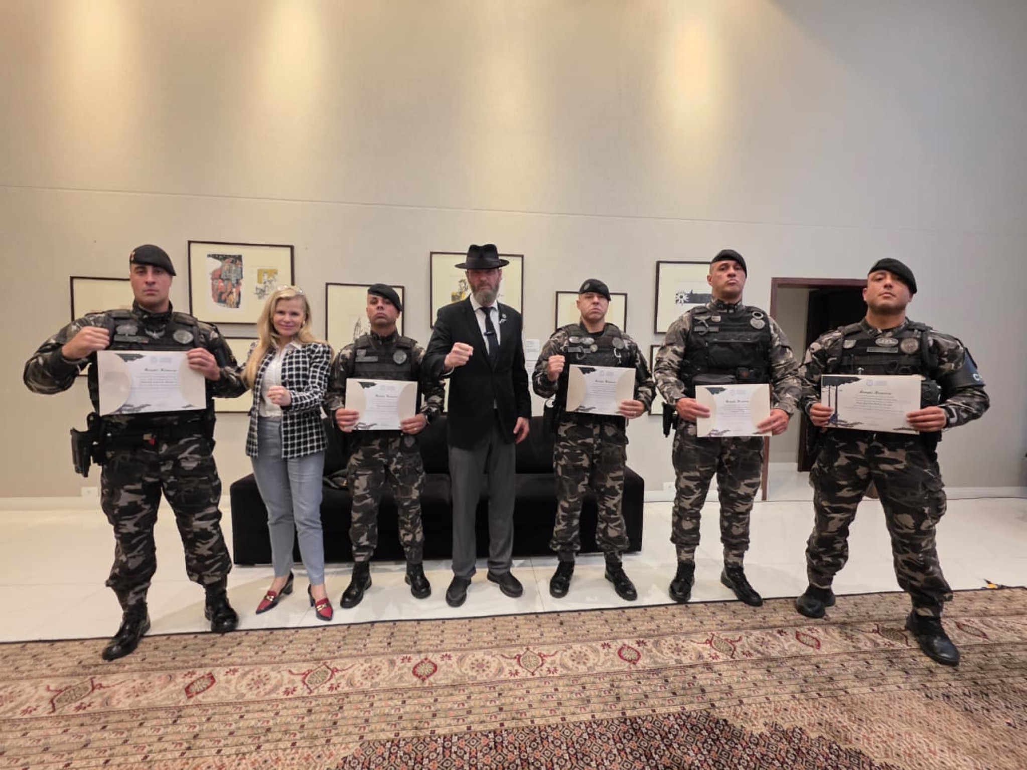 Deputado Delegado Tito Barichello (União) homenageia policiais do Batalhão de Polícia de Choque (BPChoque)