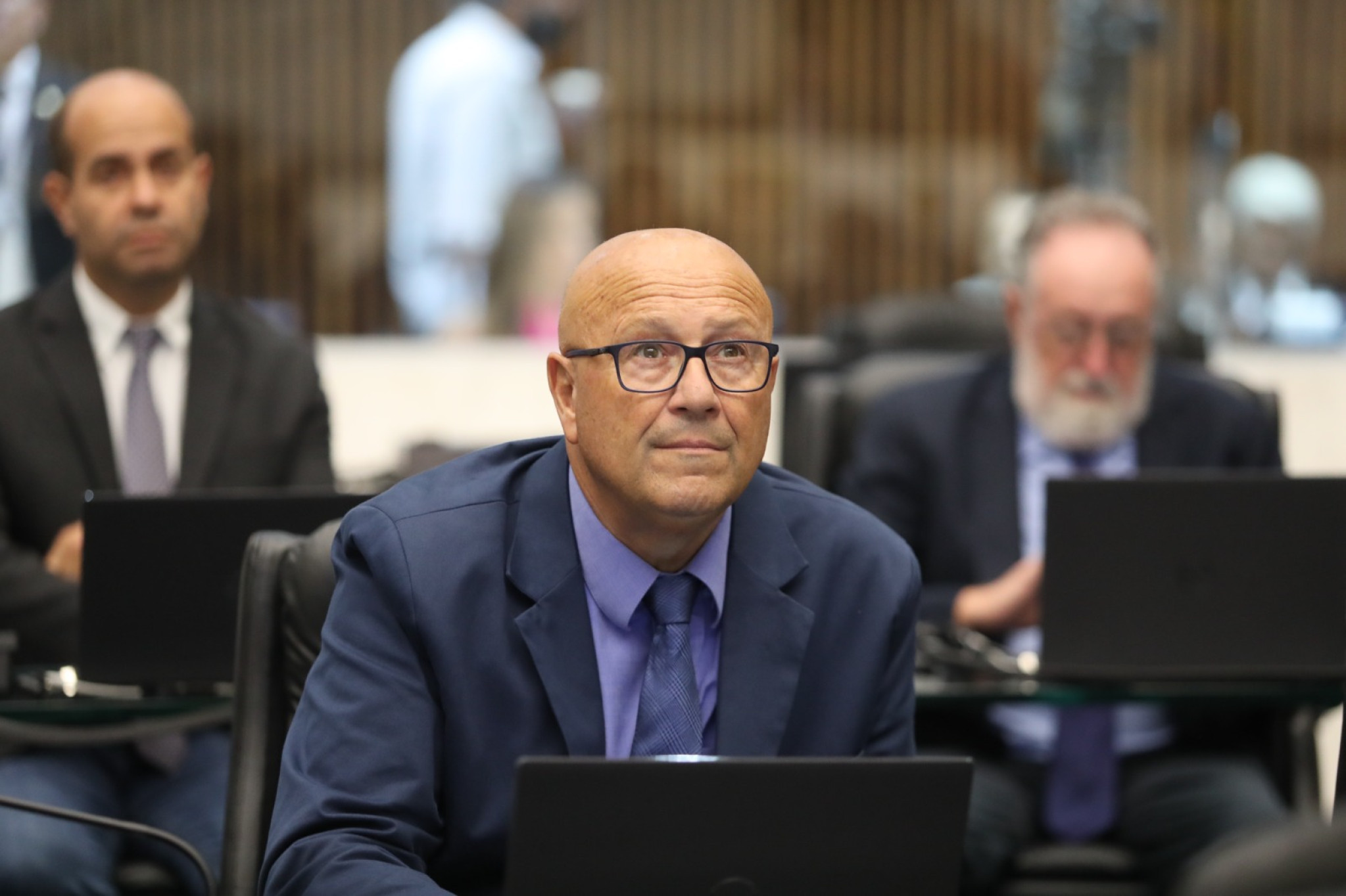 Deputado Luiz Claudio Romanelli (PSD) propõe homenagens a cinegrafista, servidora da Câmara dos Deputados e a Rádio Alvorada