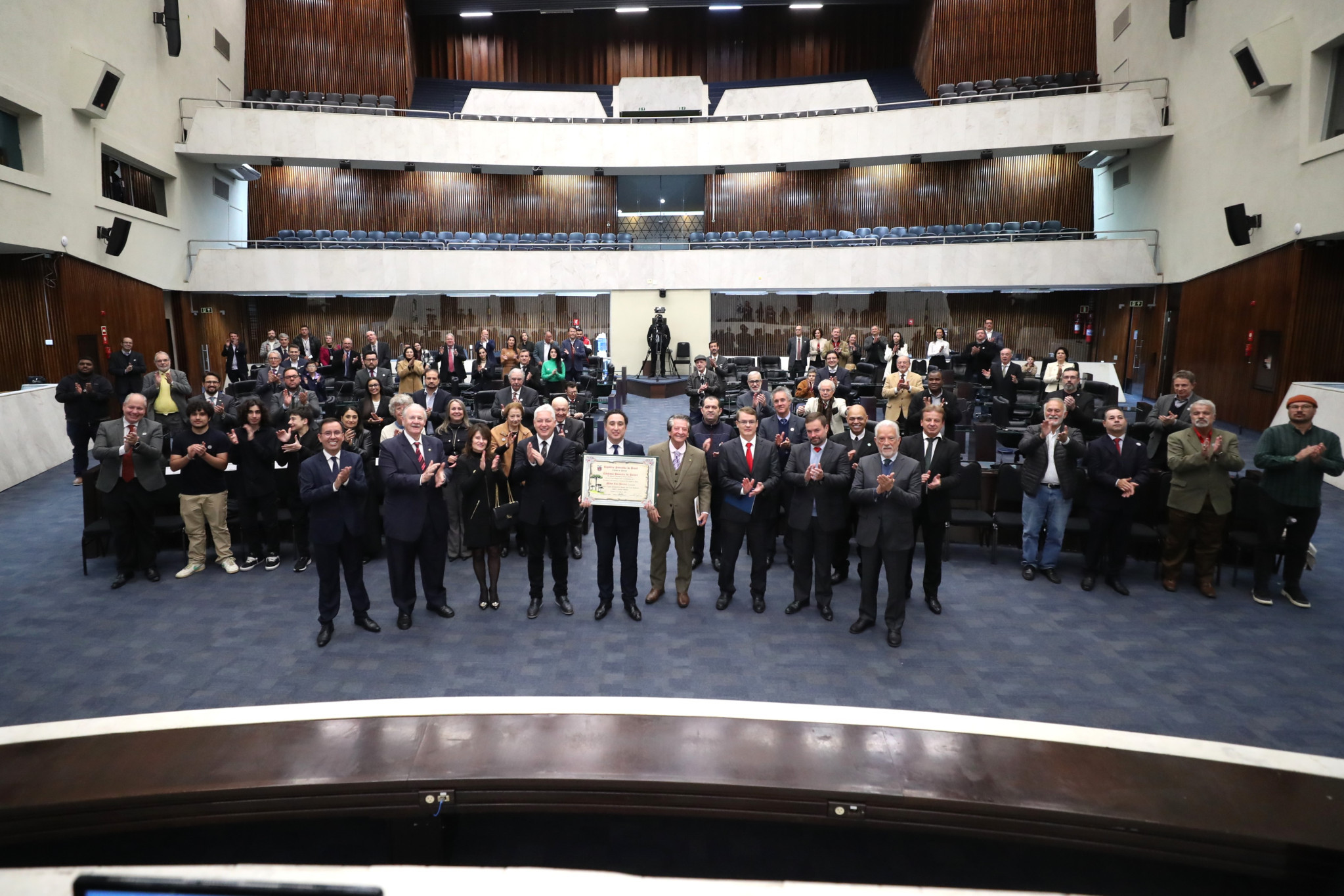 Assembleia Legislativa entrega Título de Cidadania in memoriam ao ex-prefeito Milton Luiz Pereira