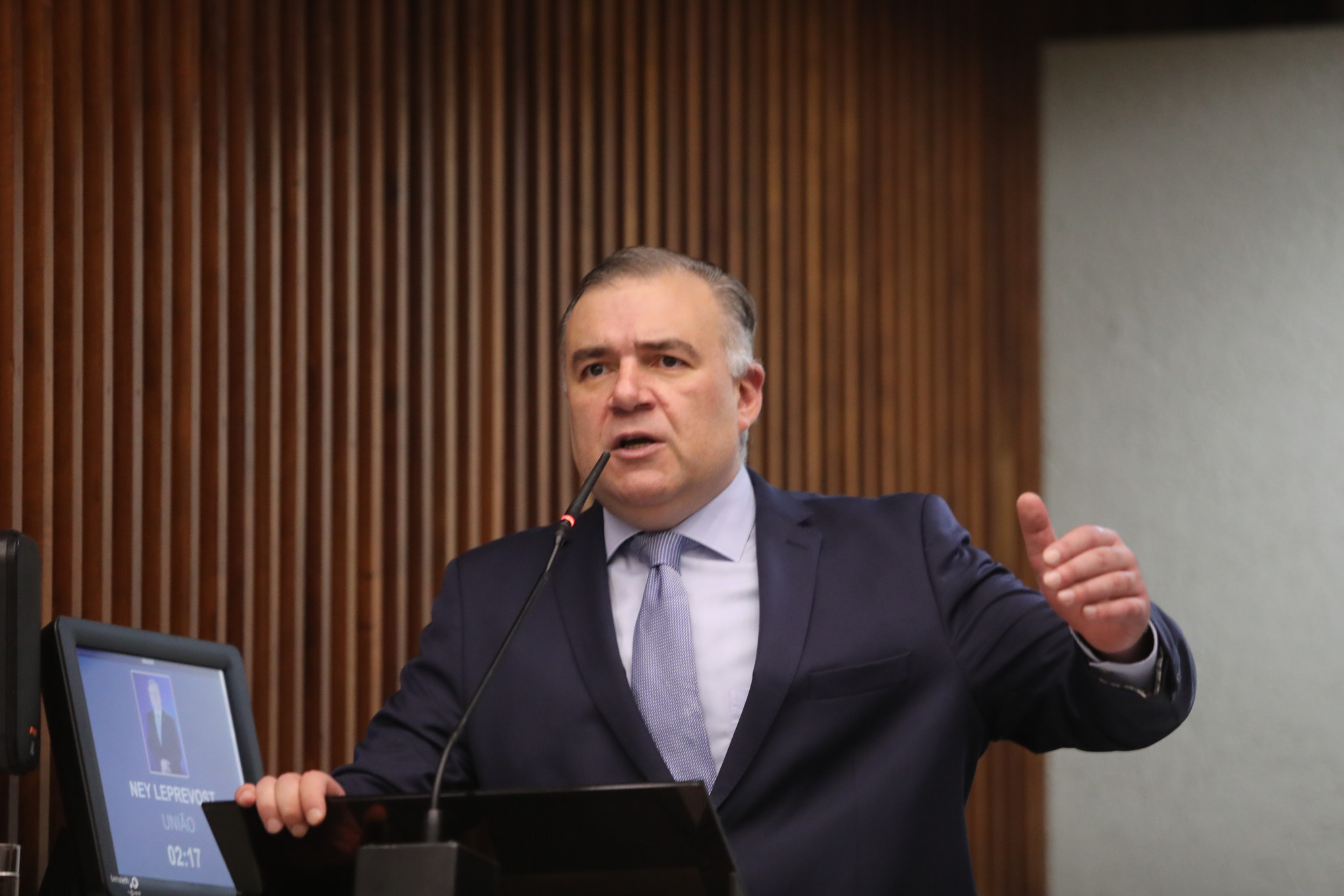 Deputado Ney Leprevost (União) presta homenagem alusiva ao Dia do Policial Federal