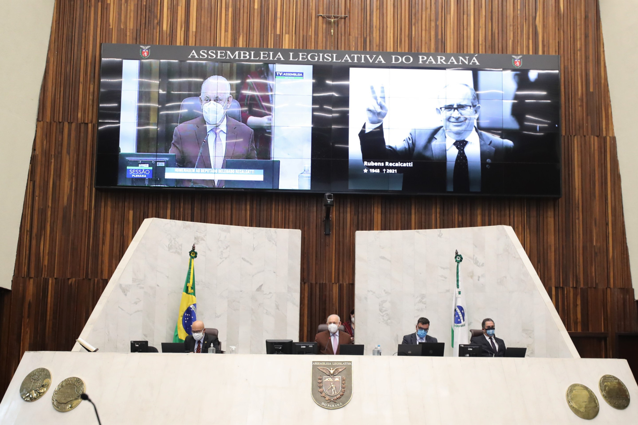Em homenagem, Mesa exalta atuação de Recalcatti em defesa da segurança
