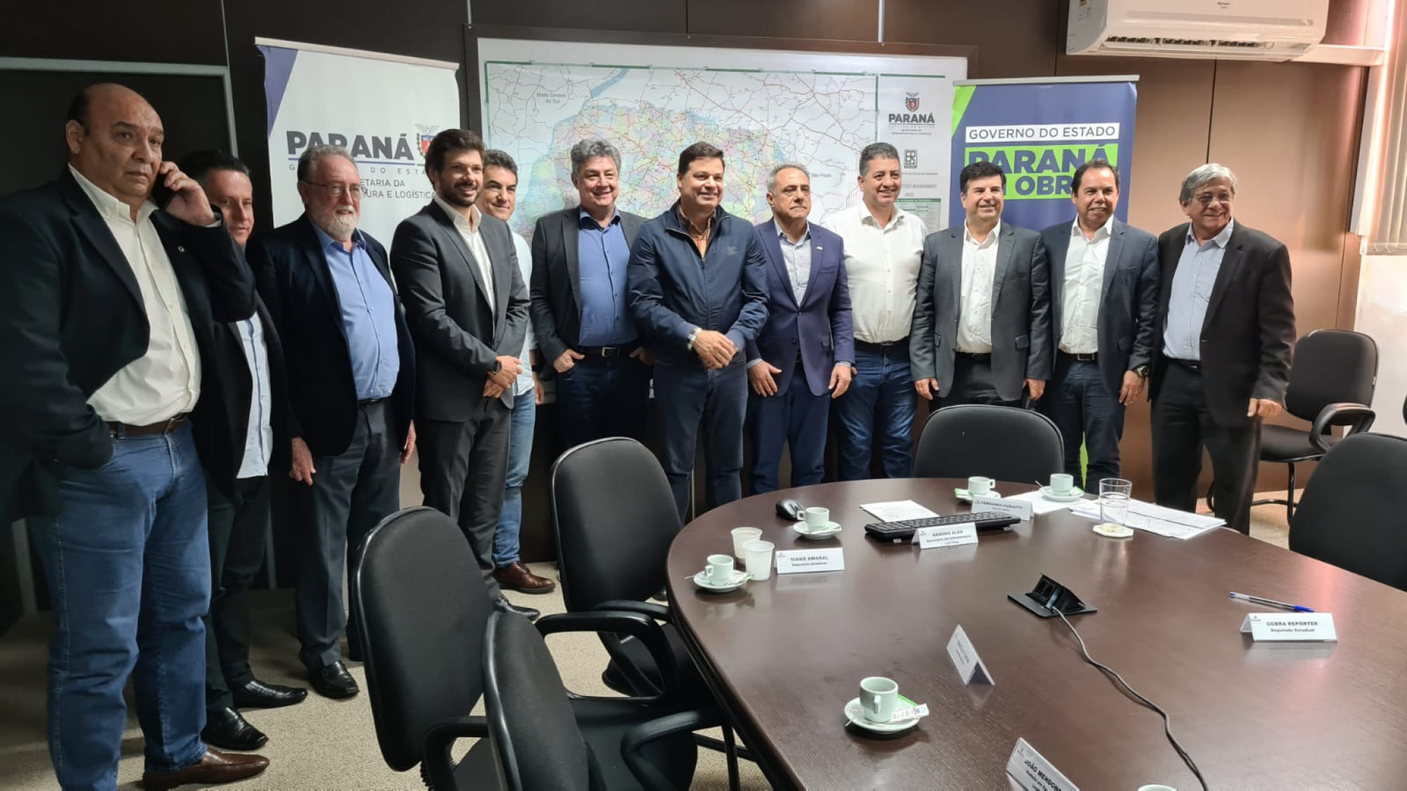 Deputado Cobra Repórter (PSD) participa de reunião com secretário estadual de Infraestrutura sobre as obras de duplicação da PR-445