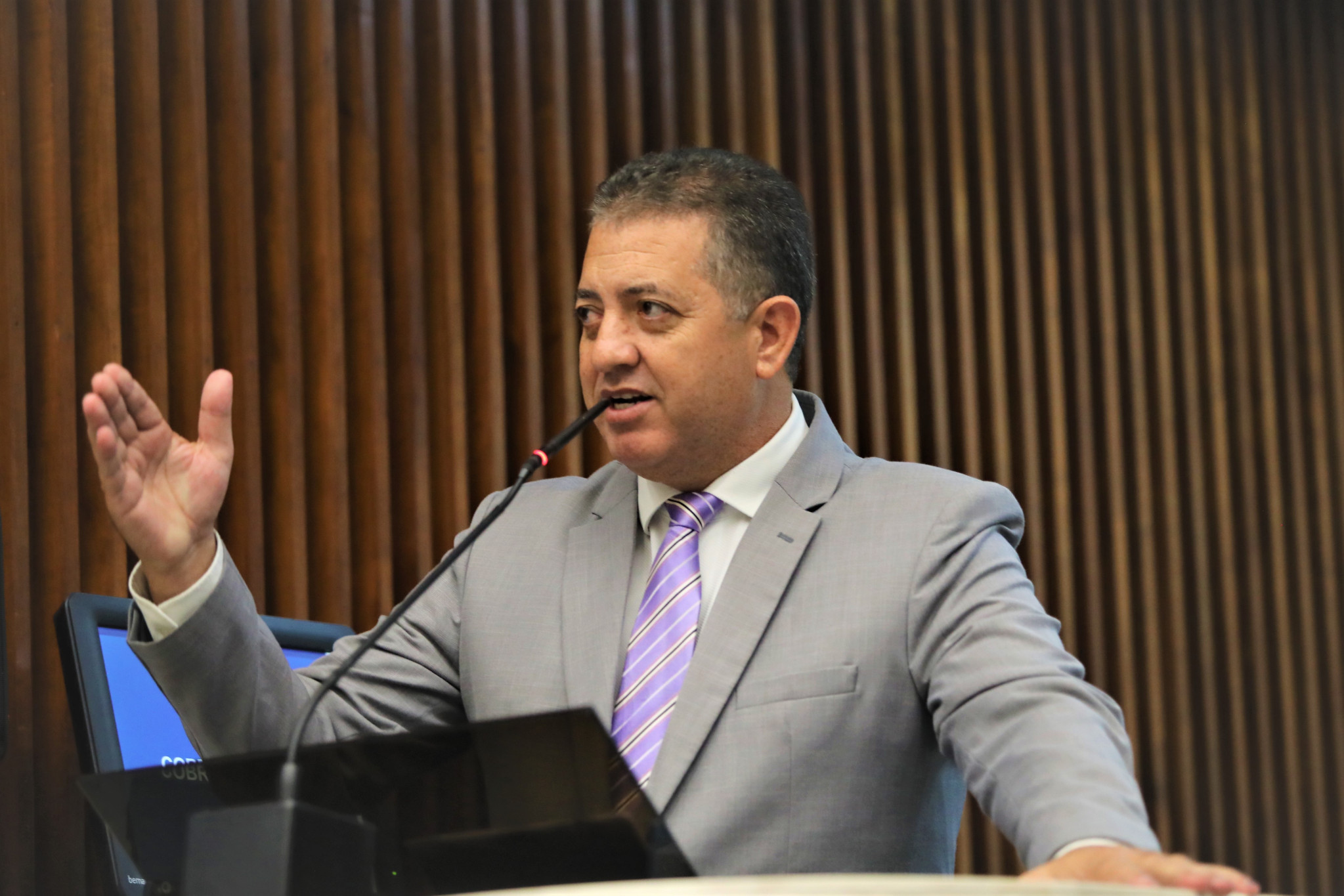 Deputado Cobra Repórter (PSD) pede providências diante dos casos de violência nas escolas e ressalta importância do atendimento psicológico