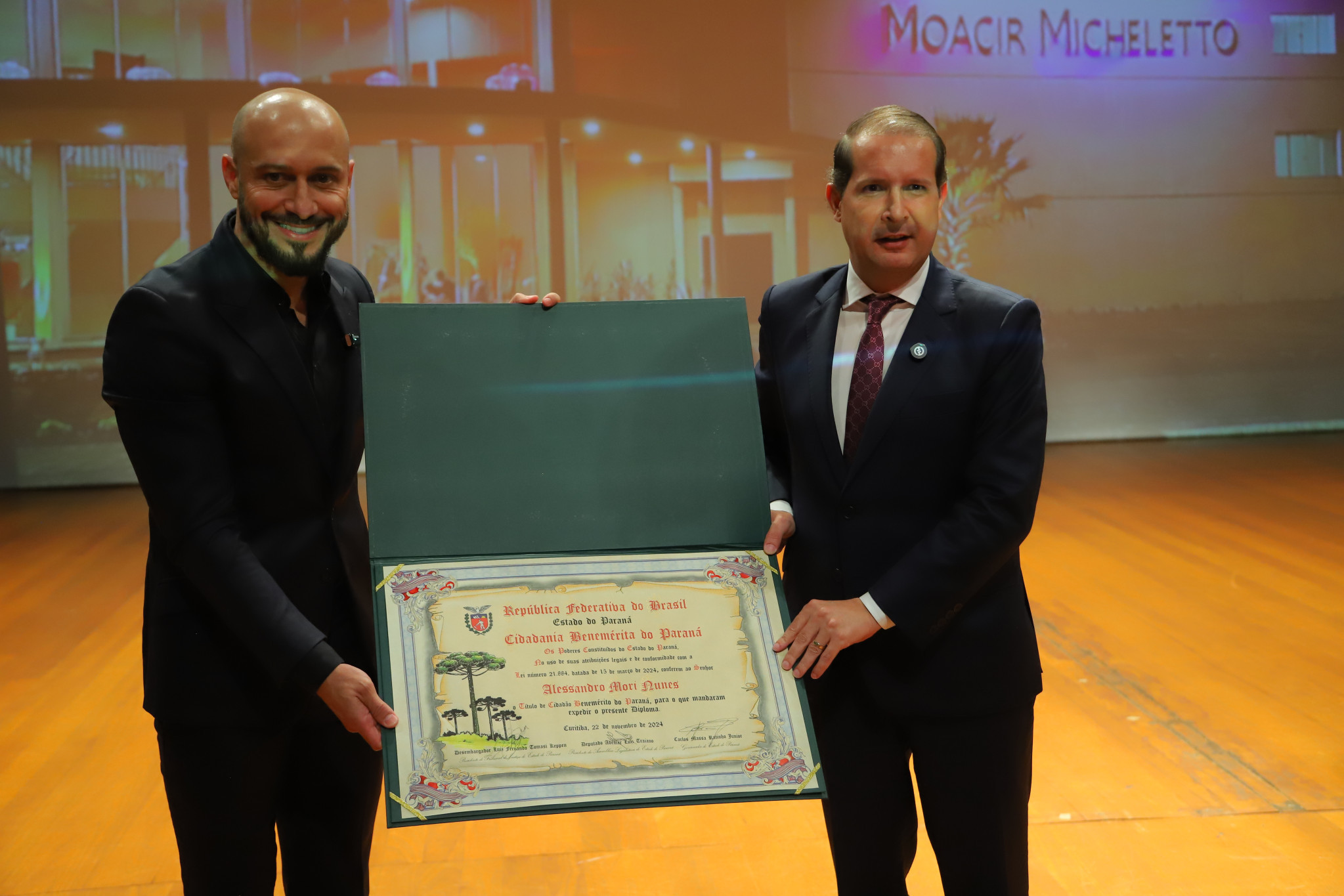Solenidade em Assis Chateaubriand celebra trajetória de Alessandro Mori Nunes, novo Cidadão Benemérito do Paraná