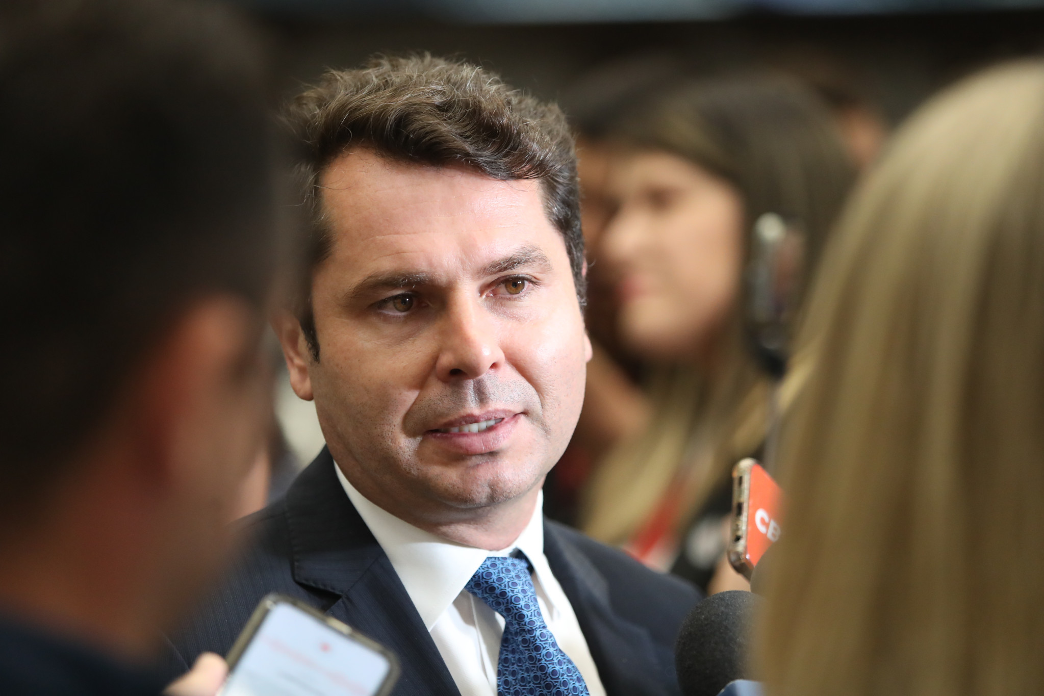 Segue para sanção projeto de lei que prevê meia-entrada para quem trabalhar em eleição