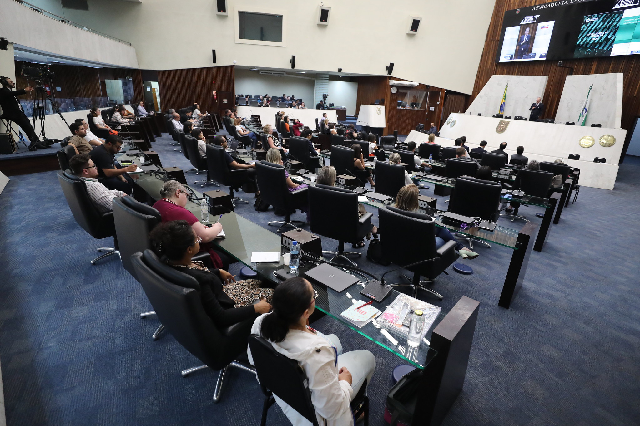 Capacitação sobre a nova Lei de Licitações é realizada pela Escola do Legislativo