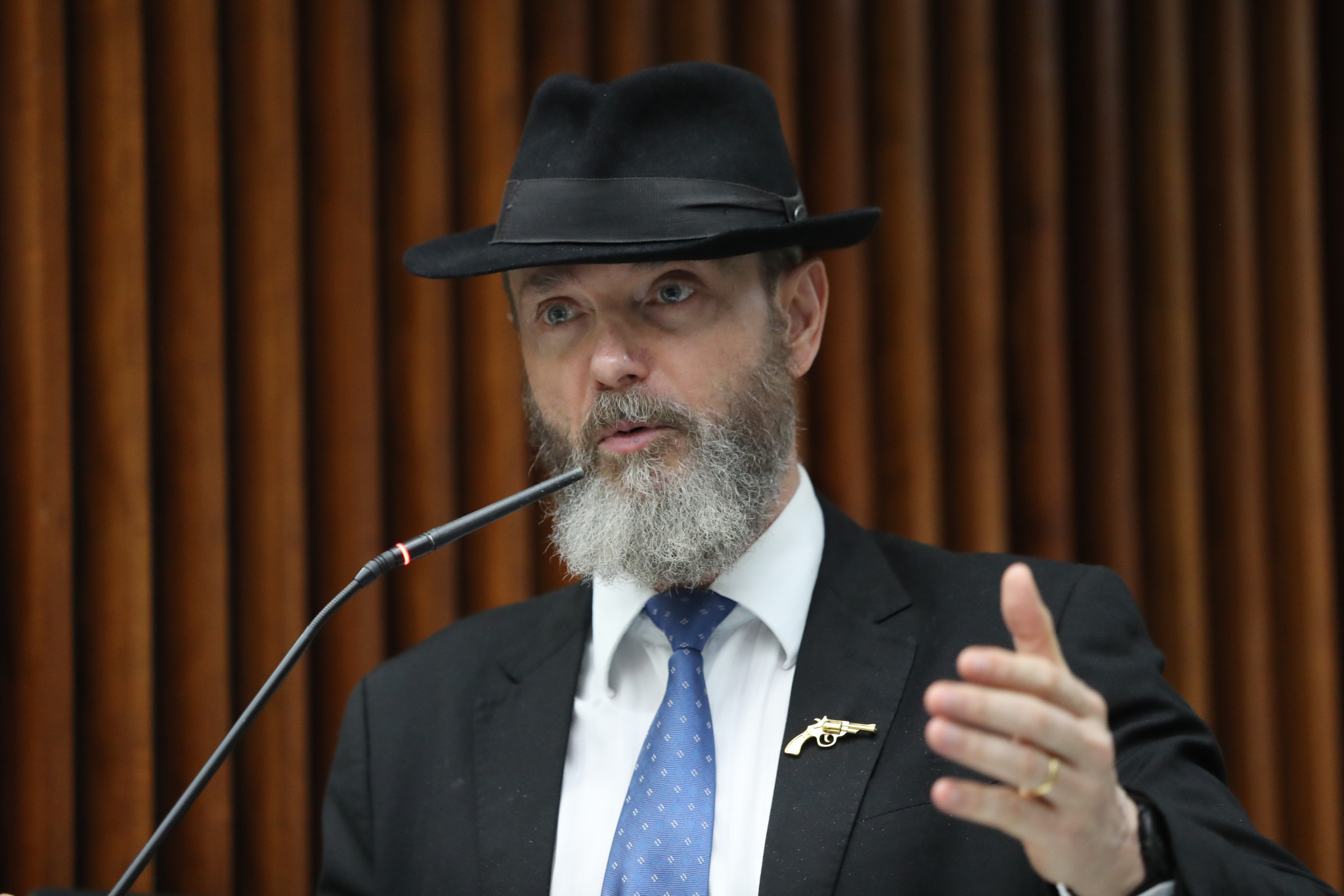 Deputado Delegado Tito Barichello (União) propõe levantamento inédito sobre pessoas em situação de rua no Paraná