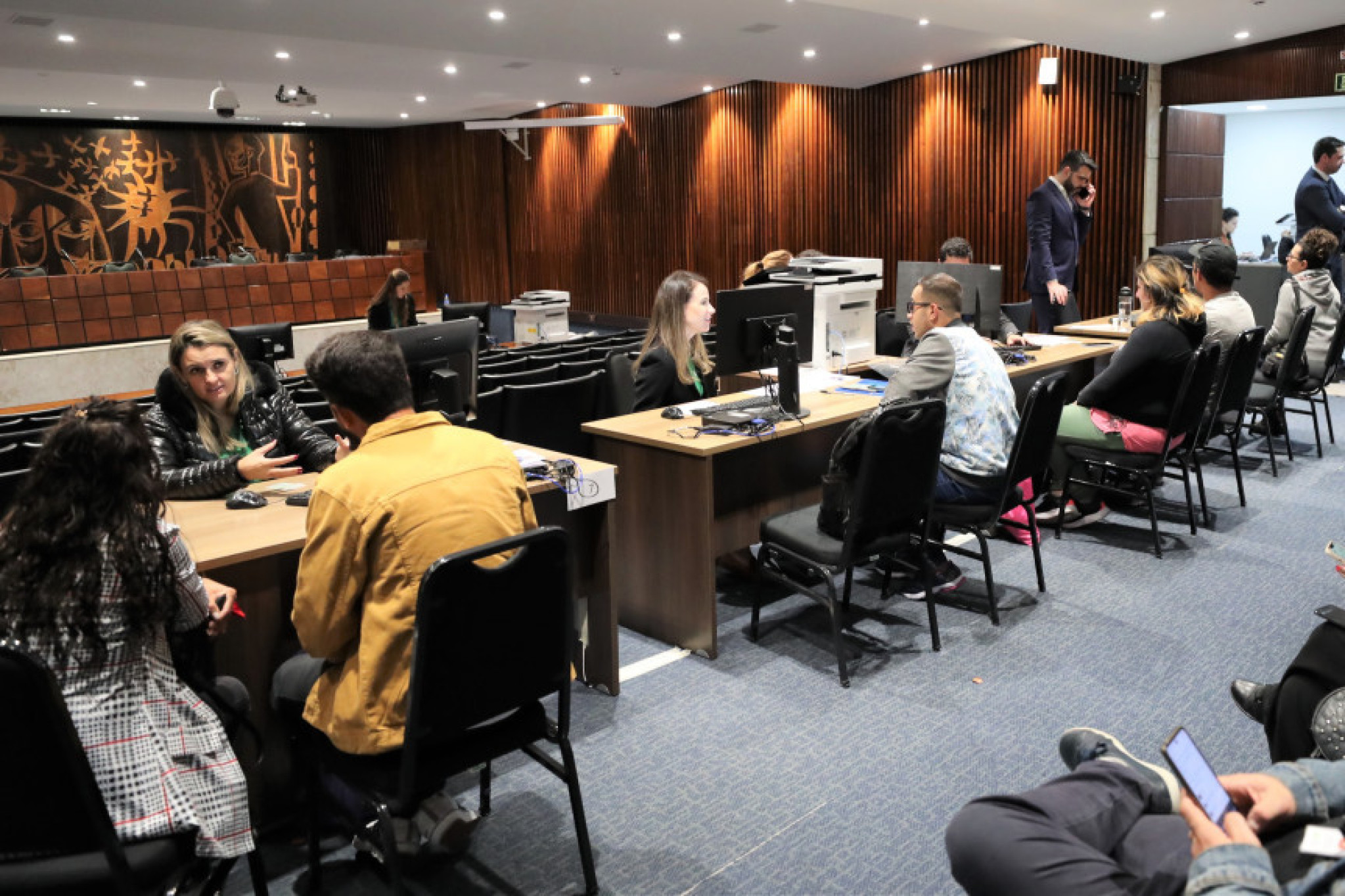 Parceria entre Assembleia e Defensoria Pública inicia série de mutirões temáticos de conciliação