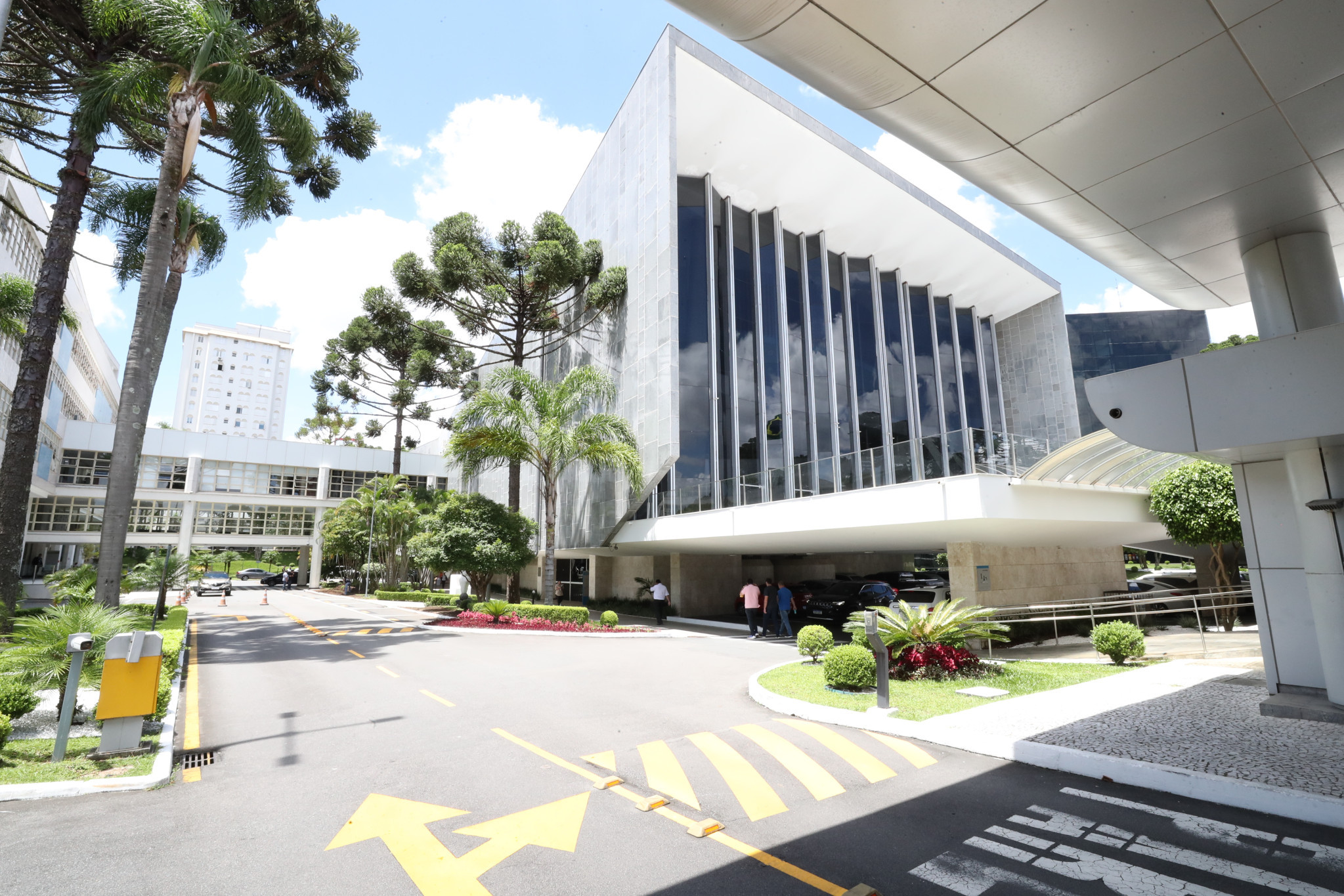 Passagem intermunicipal de graça ou com desconto para idosos está na pauta da Assembleia