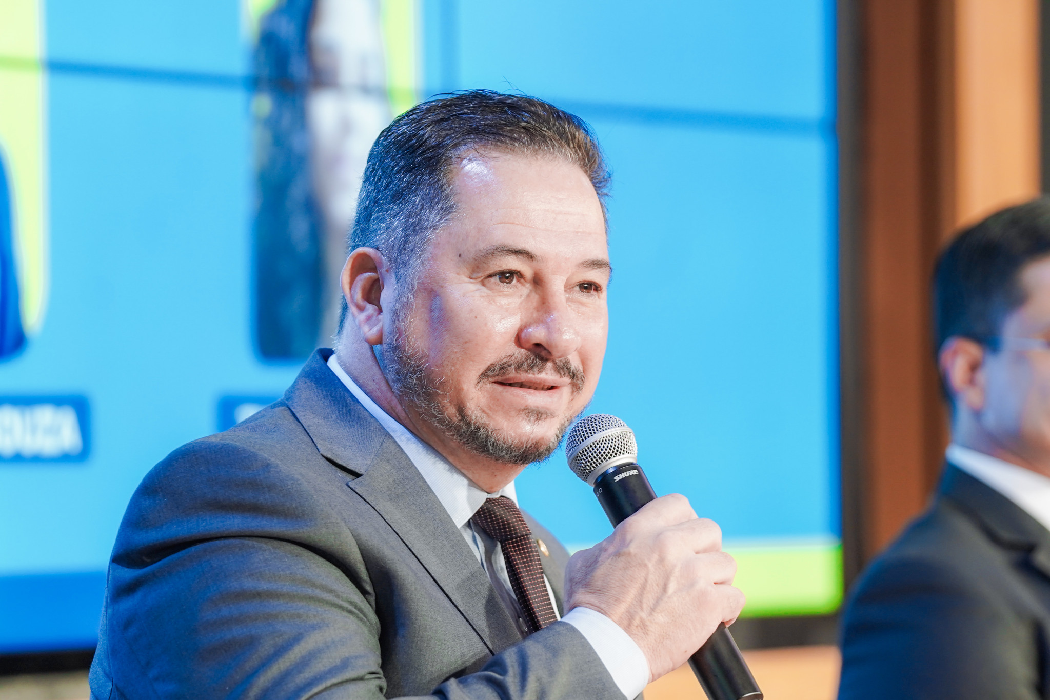 Em simpósio da Unale, deputado Gilson de Souza (PL) debate prevenção às drogas, saúde mental e construção de redes de apoio