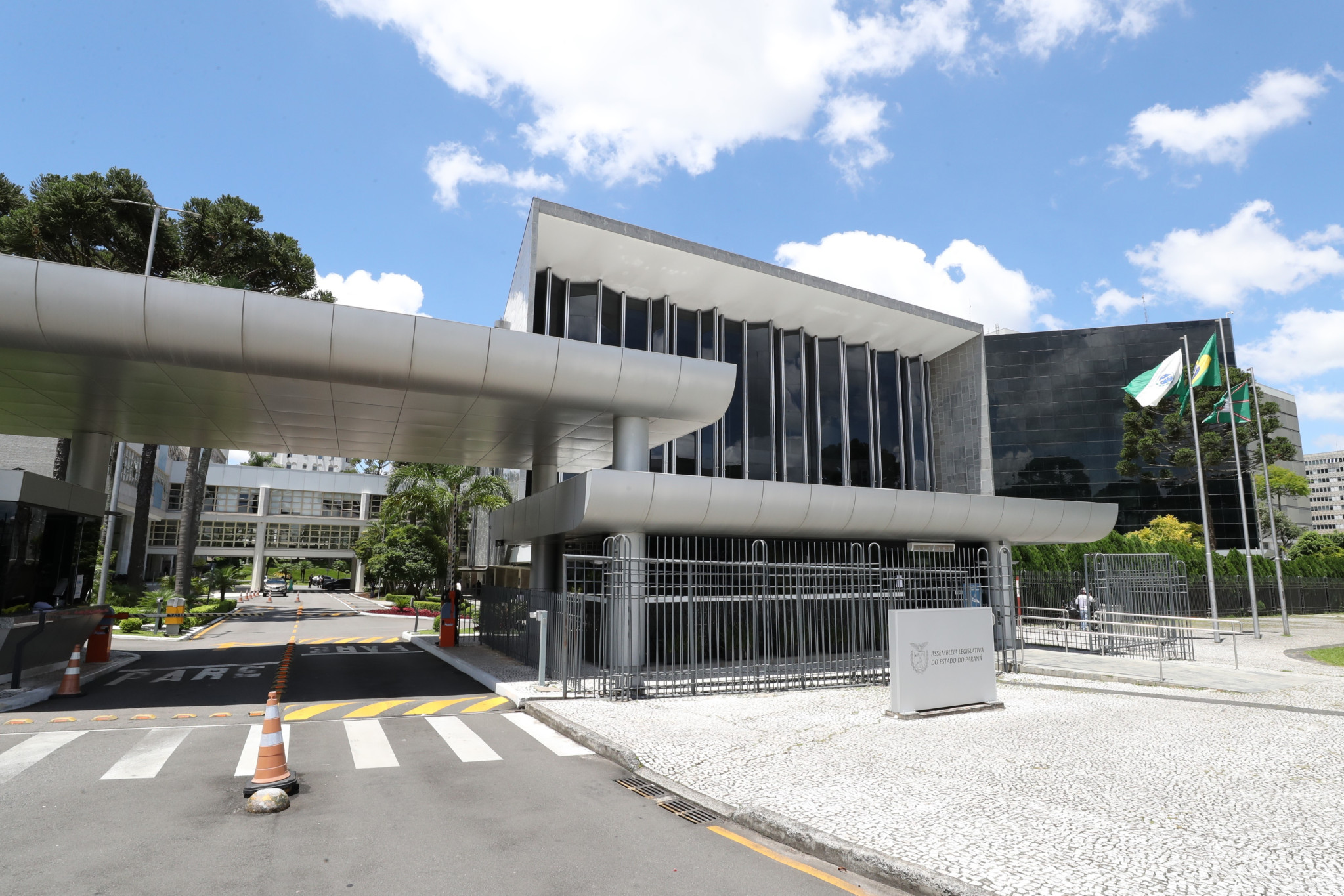 Assembleia reforça manutenção de medidas de proteção contra covid-19