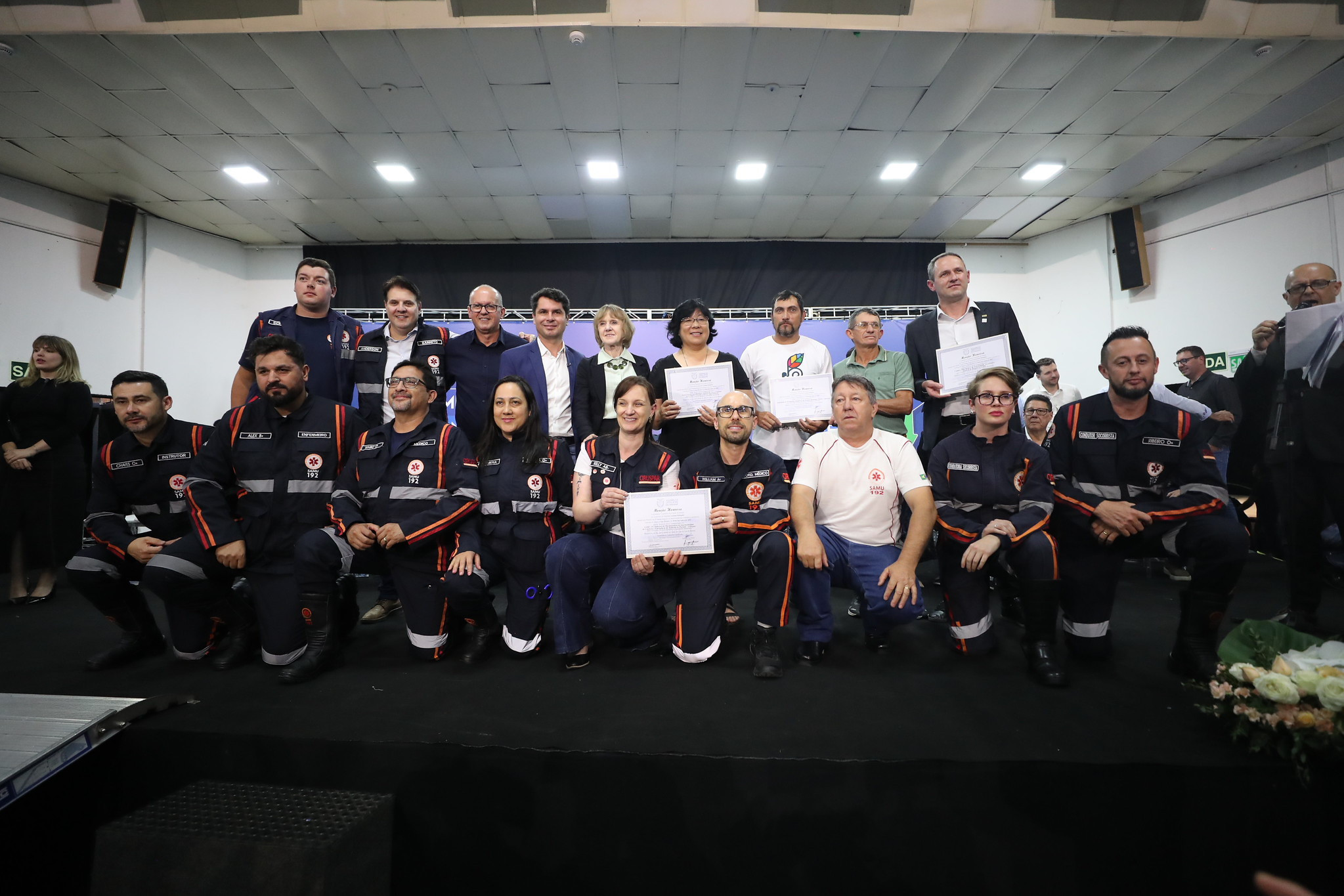 Deputada Luciana Rafagnin (PT) homenageia entidades na Assembleia Itinerante em Pato Branco