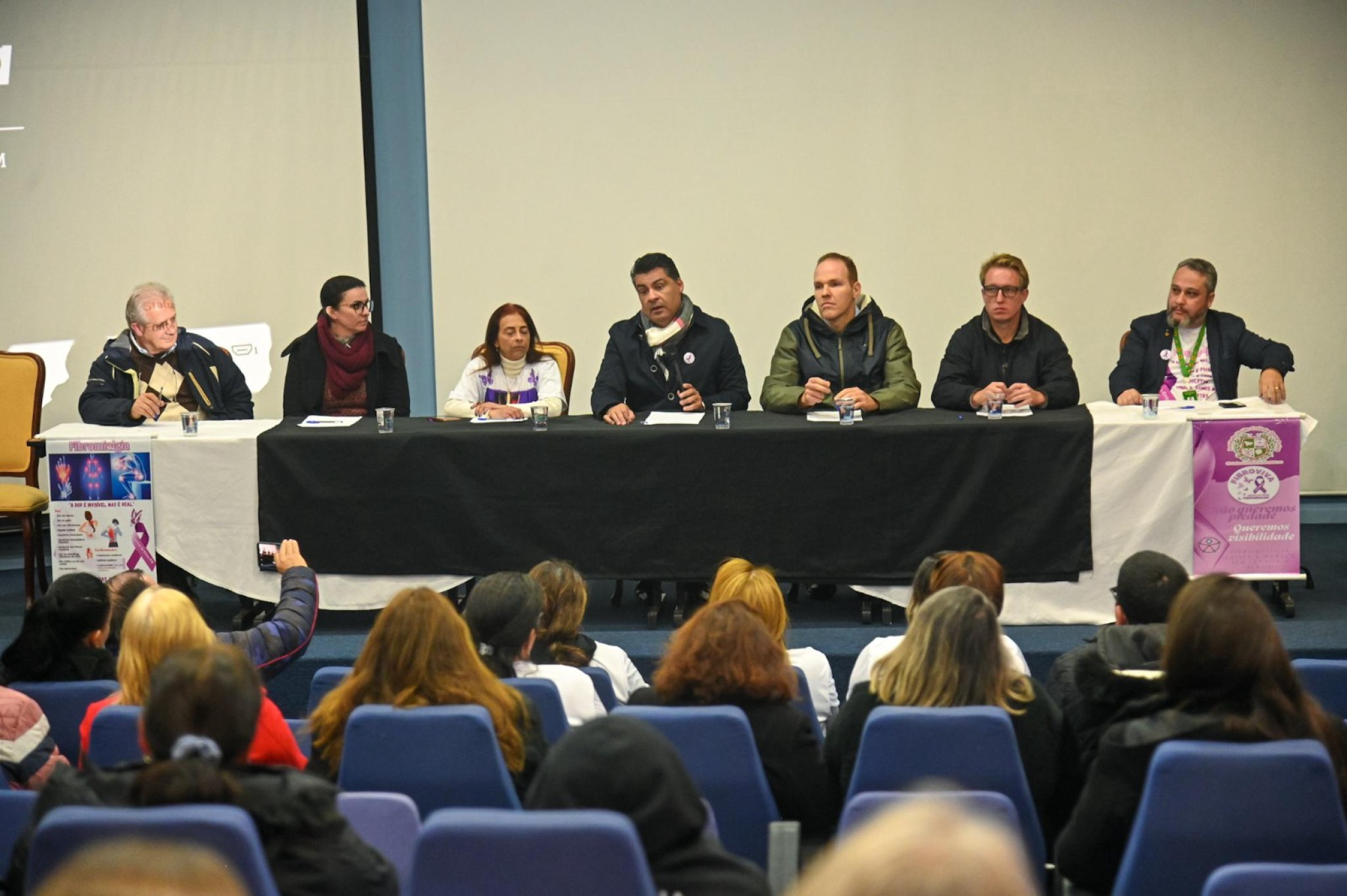 Audiência pública sobre fibromialgia reúne grande público em Ponta Grossa