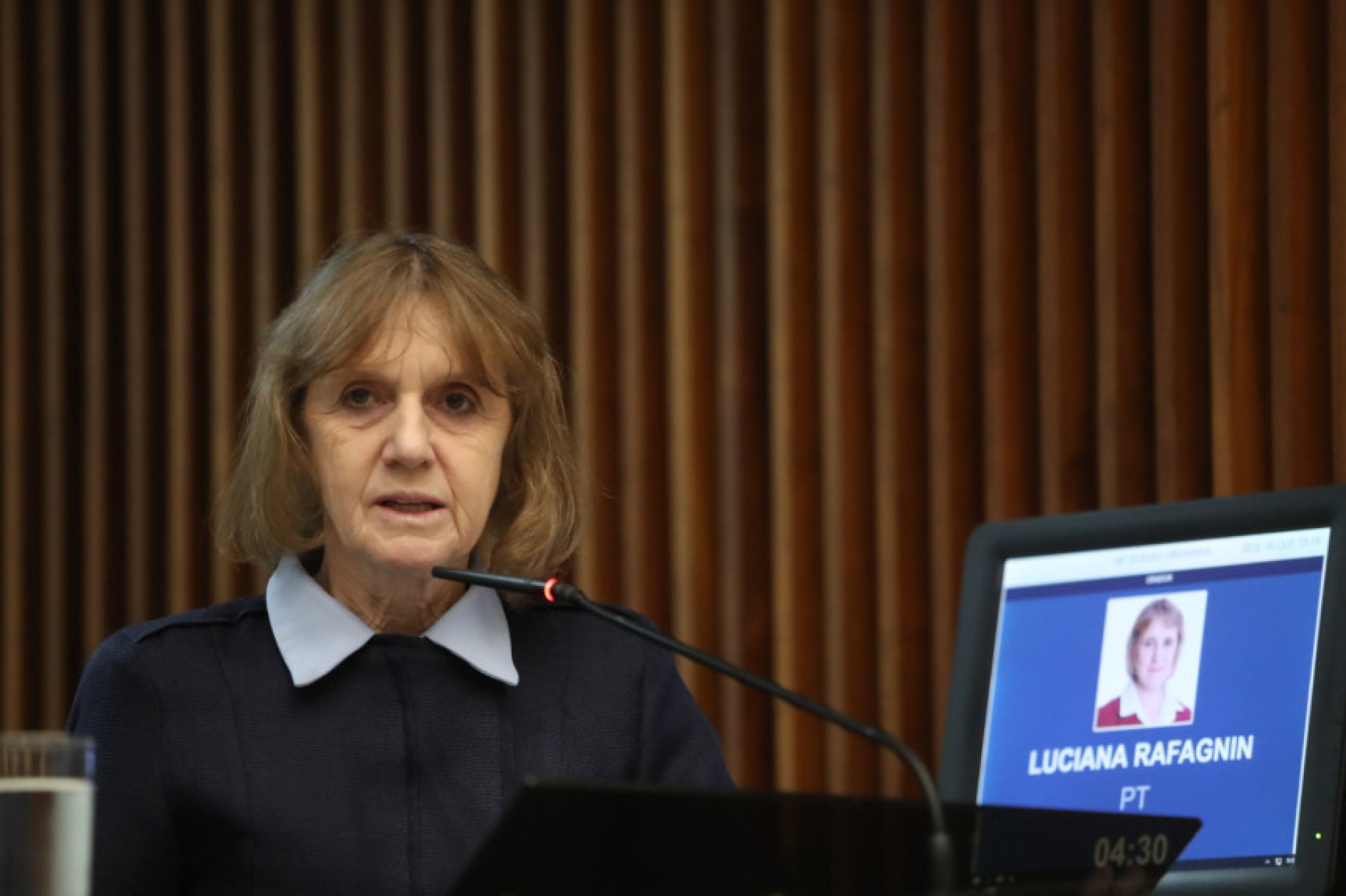 Deputada Luciana Rafagnin (PT) pede ao Ministério dos Transportes antecipação da duplicação da PR-483