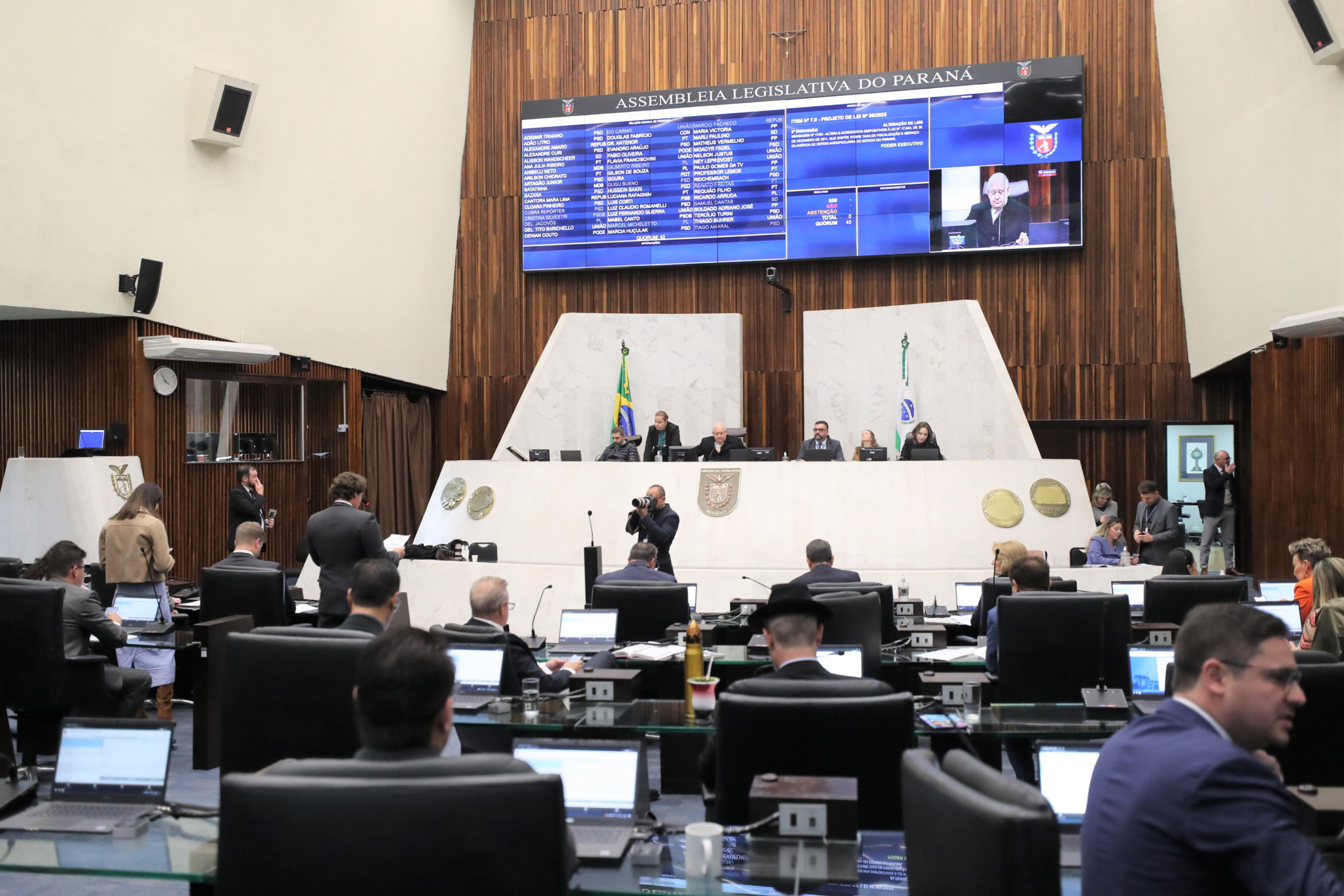 Deputados aprovam projeto que cria Semana de Conscientização sobre os Cuidados Paliativos no Paraná