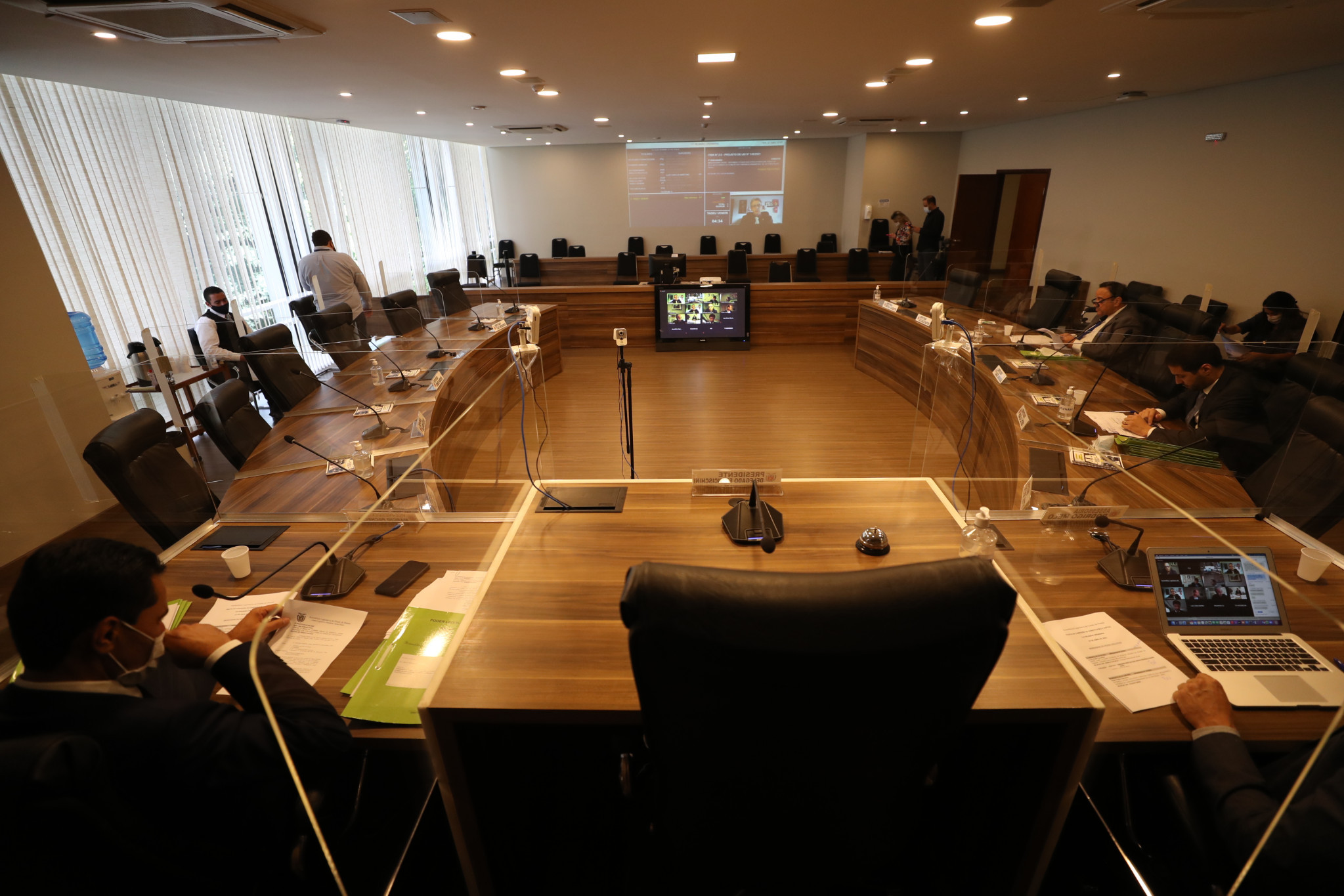 CCJ aprova criação do programa para ingresso de menores infratores no mercado de trabalho