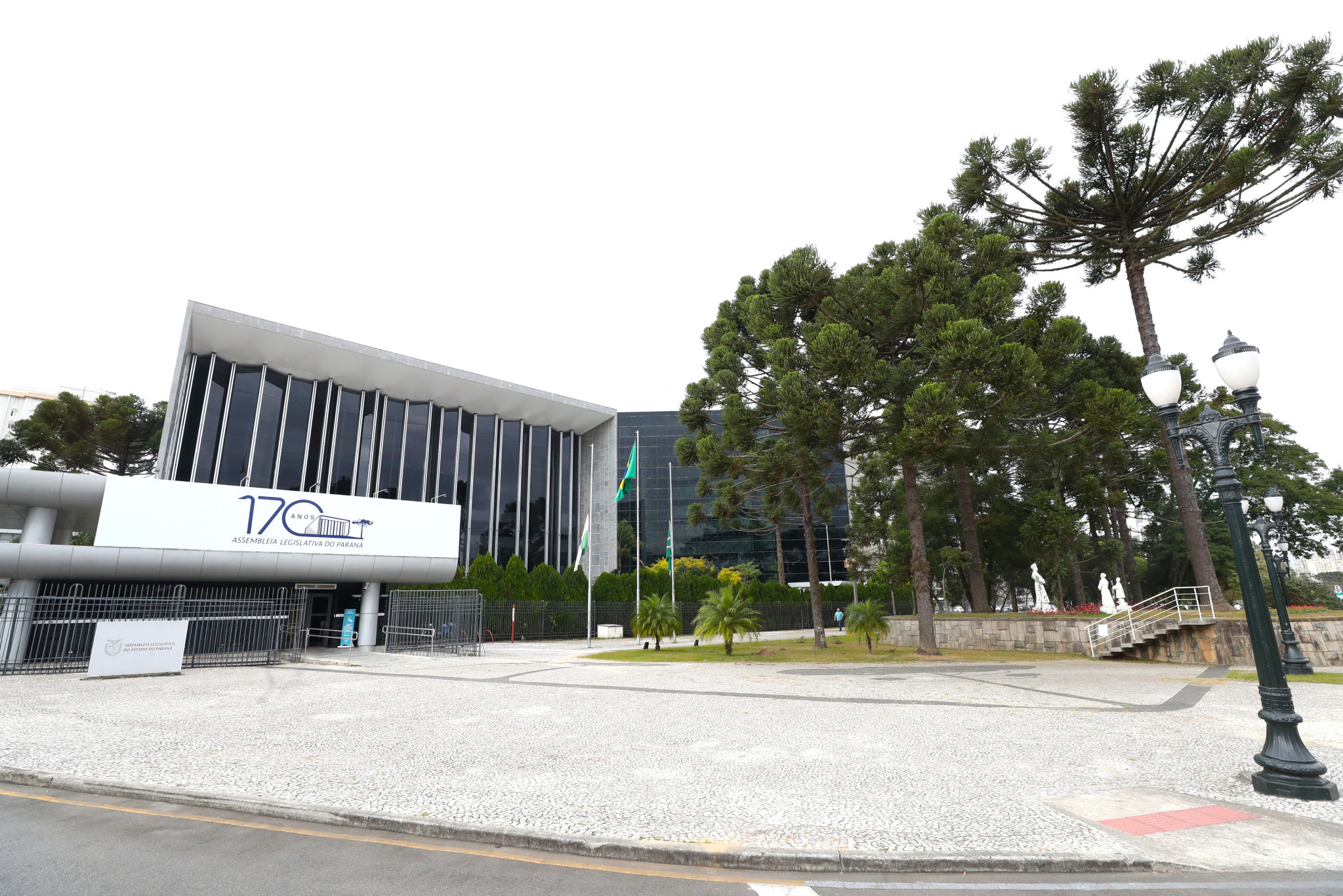 Agenda do parlamento terá debates sobre mobilidade urbana e infraestrutura de transporte