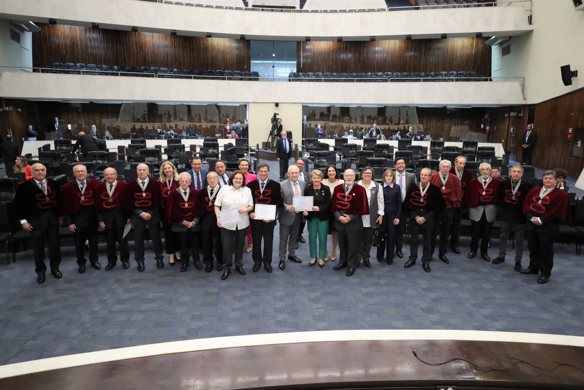 Profissionais de odontologia e sua importância para a saúde pública são celebrados na Assembleia