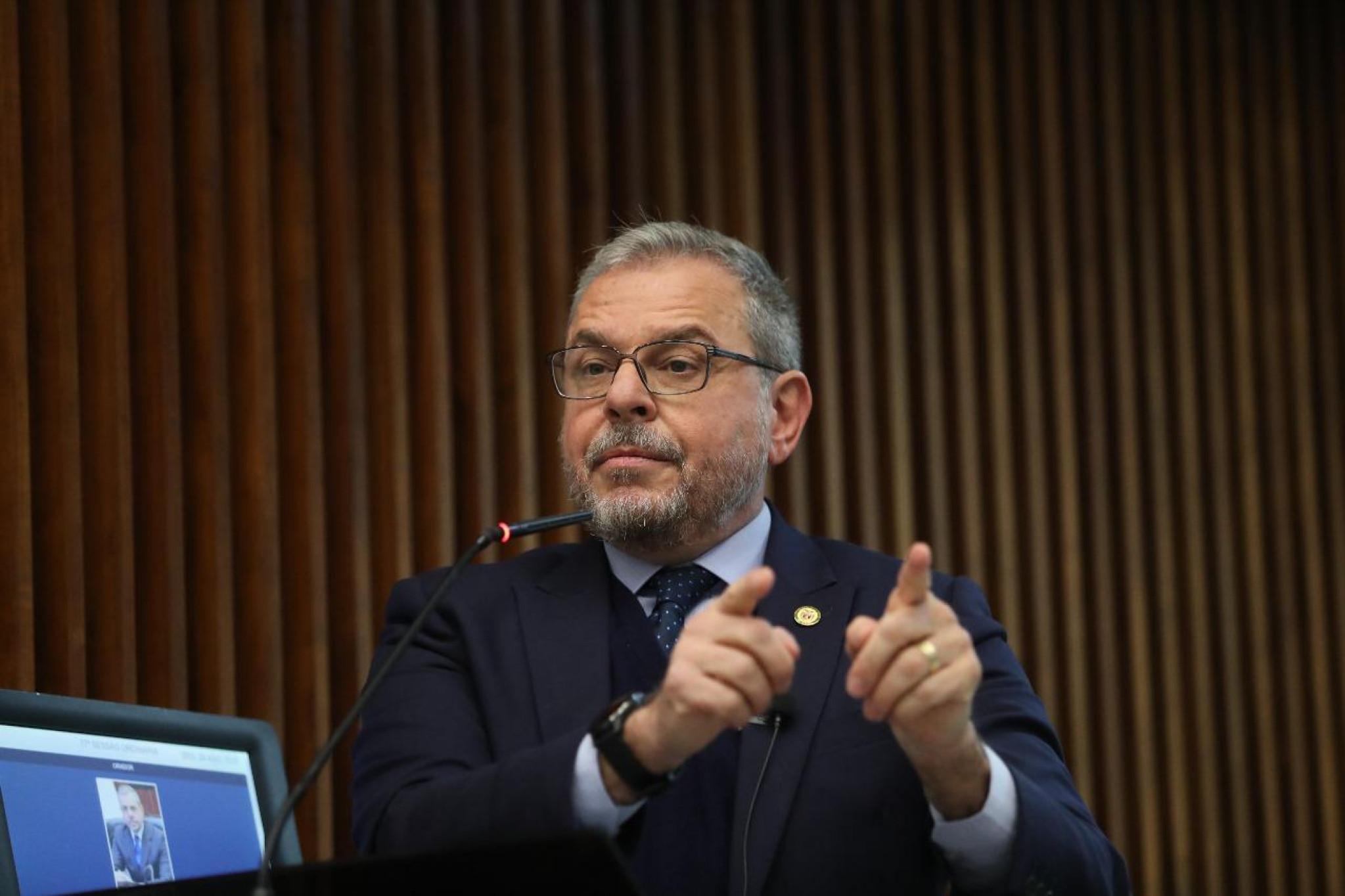 Projeto de lei quer proibir instalação de tomadas e pontos de energia em estabelecimentos prisionais do Estado