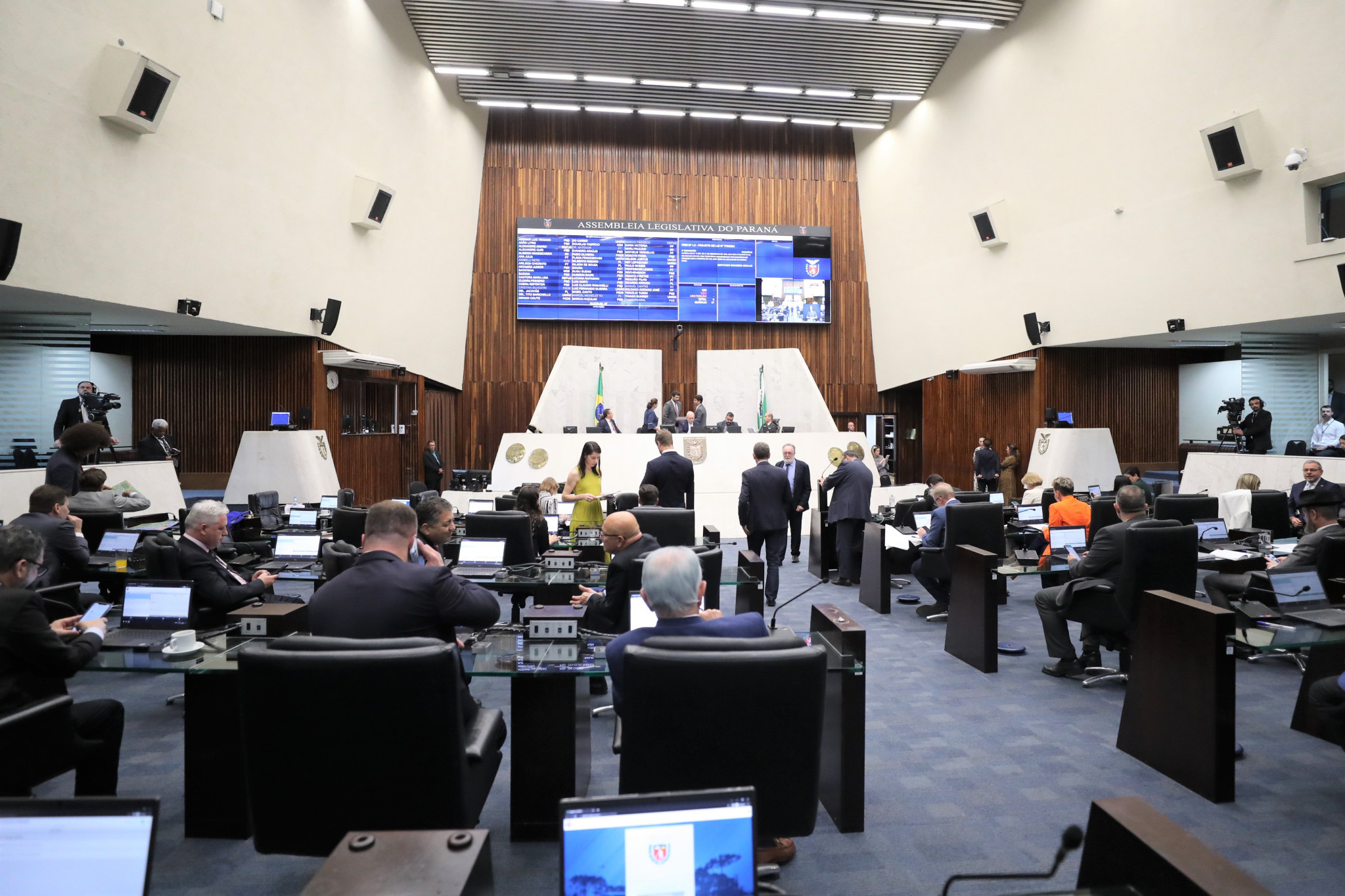 Operação de crédito de R$ 495 milhões para financiamento do Moegão ferroviário em Paranaguá recebe emenda