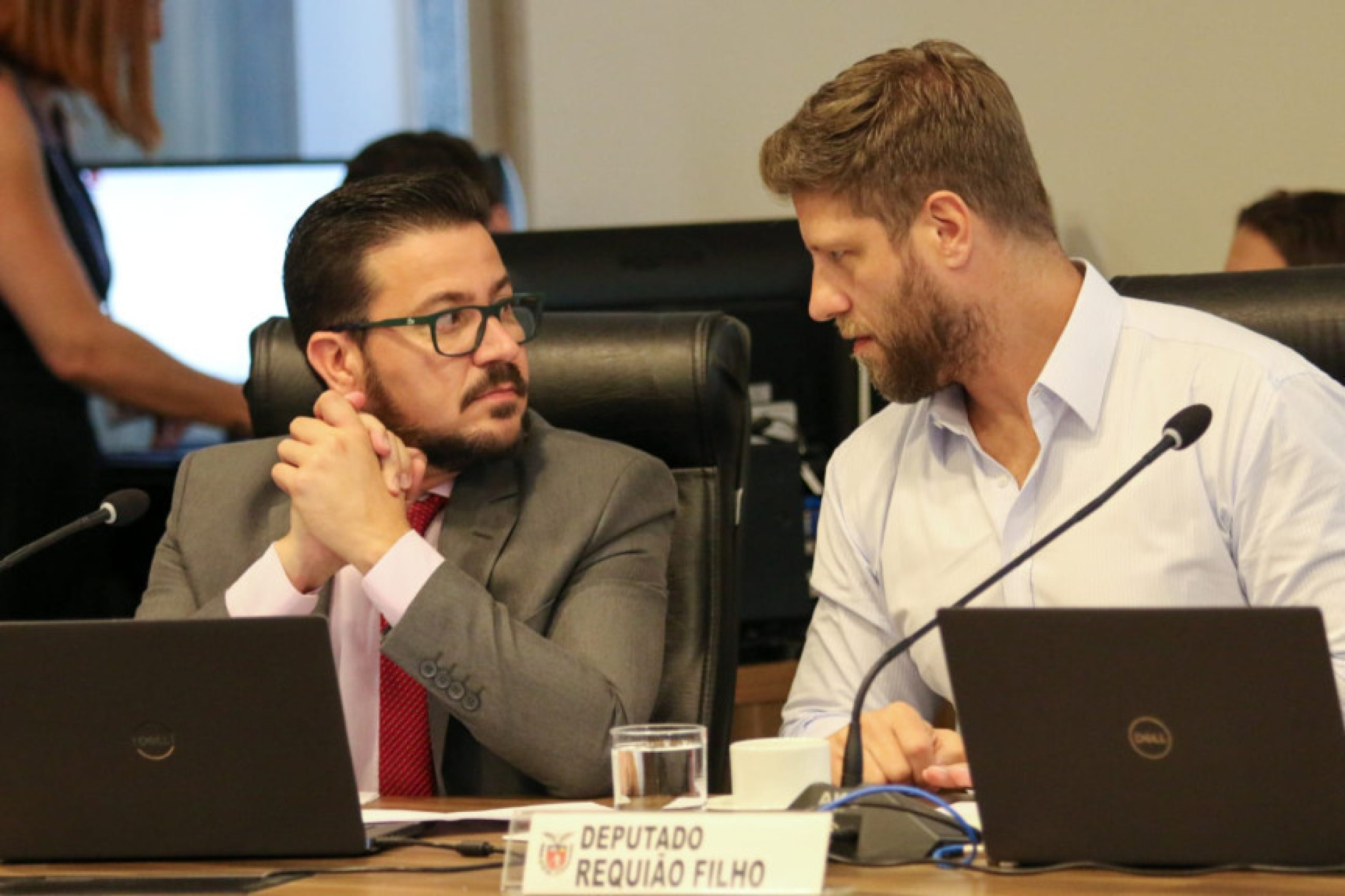 Bancada da Oposição repercute dados da violência contra a mulher no Paraná