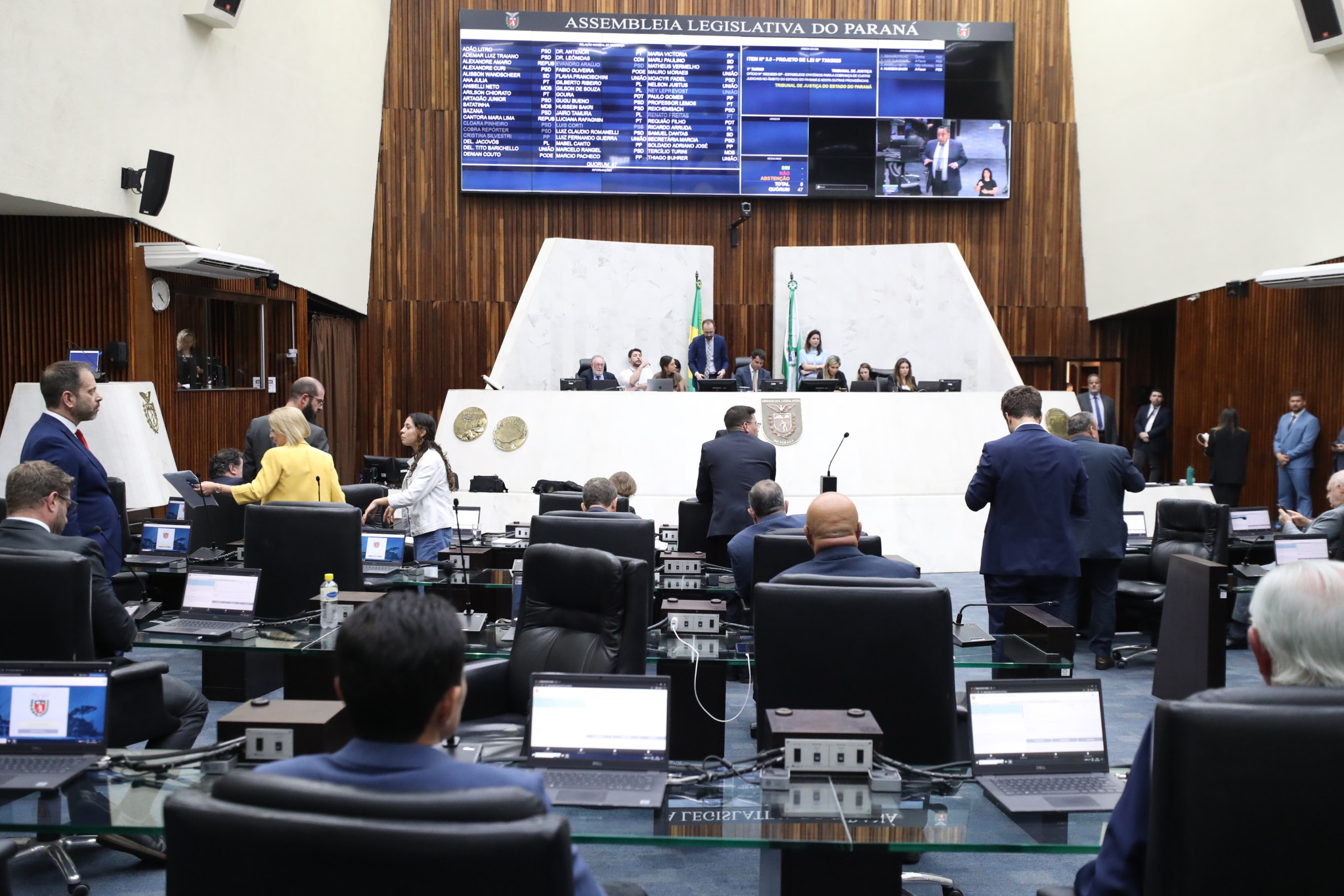 Avança em primeiro turno projeto do TJ-PR que atualiza custas judiciais no Paraná