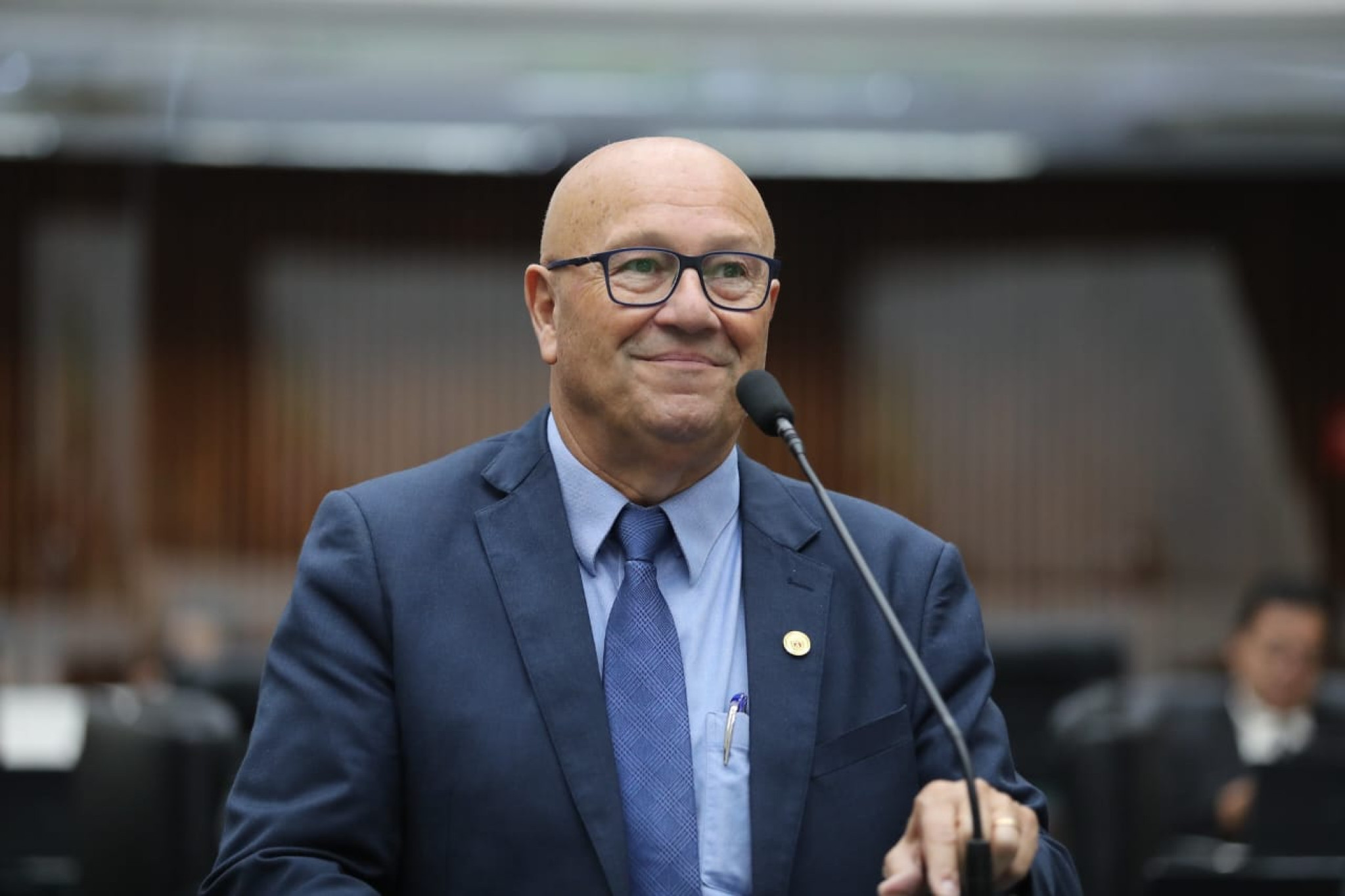 Deputado Luiz Claudio Romanelli (PSD) defende valorização dos salários dos trabalhadores do Paraná