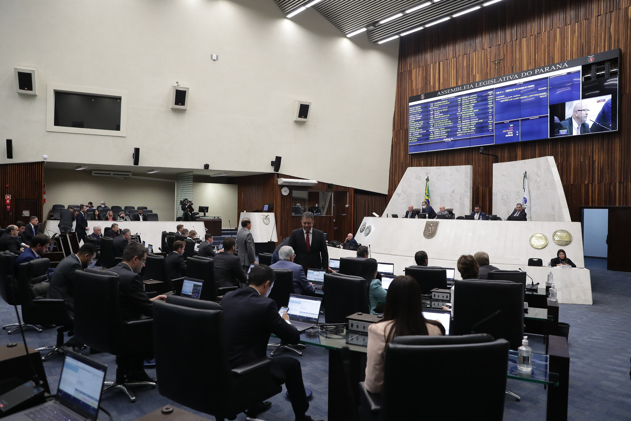 Projetos que tratam do ICMS e da reforma administrativa do Executivo avançam na Assembleia Legislativa