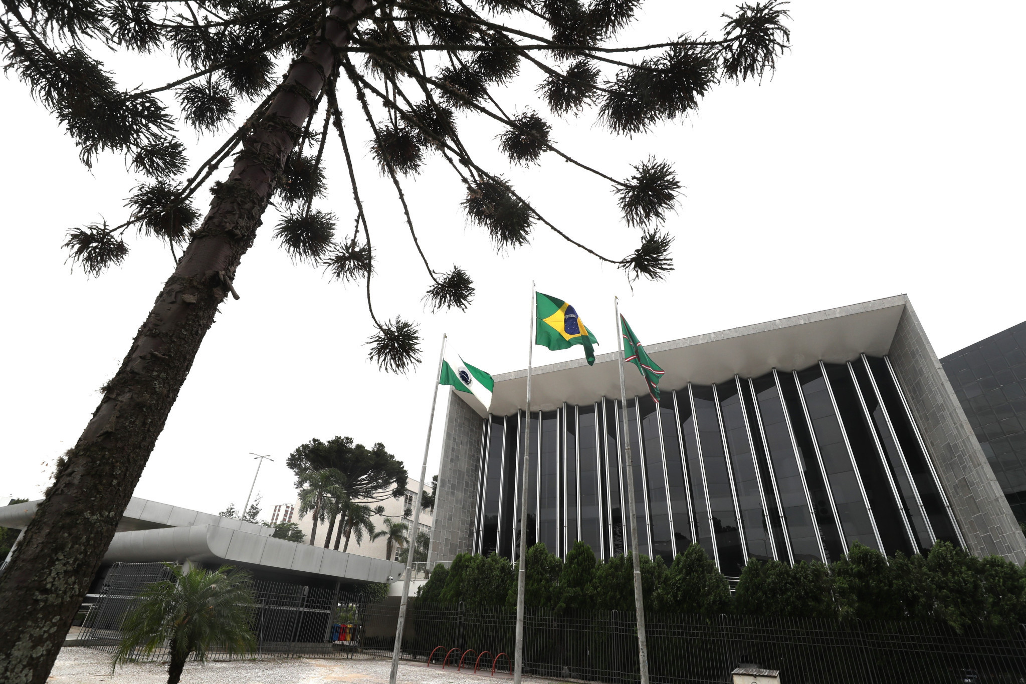 Eventos climáticos extremos e impactos ambientais estão na pauta da Assembleia