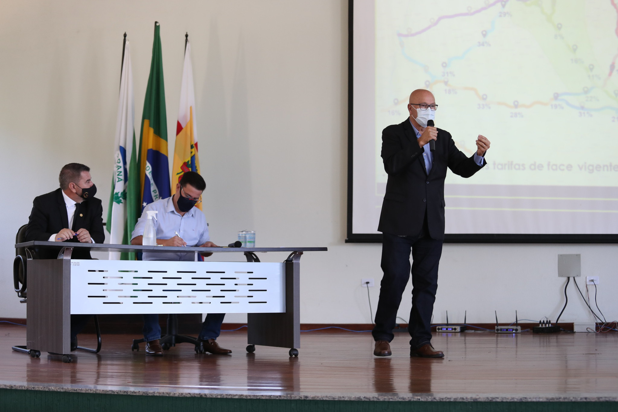 Deputados paranaenses se reúnem nesta terça (31) com ministro do TCU