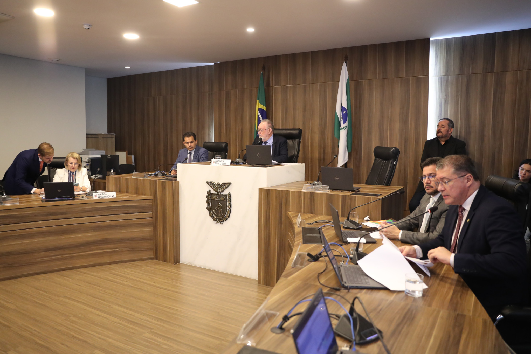 Comissões de Saúde e Educação aprovam projeto que cria o Programa Bons Olhos Paraná